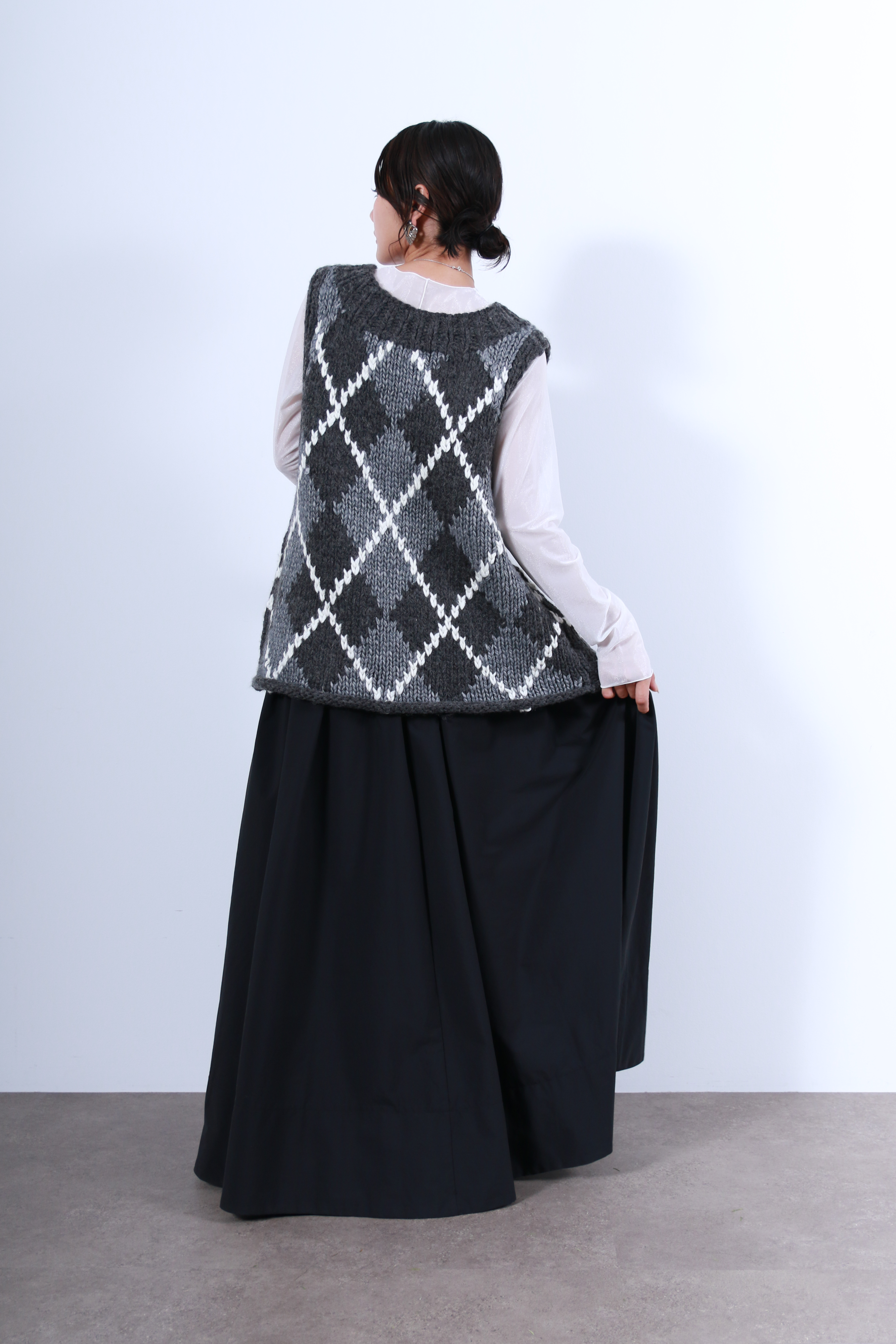 ハンドメイドカウチンニットベスト(6262-468)