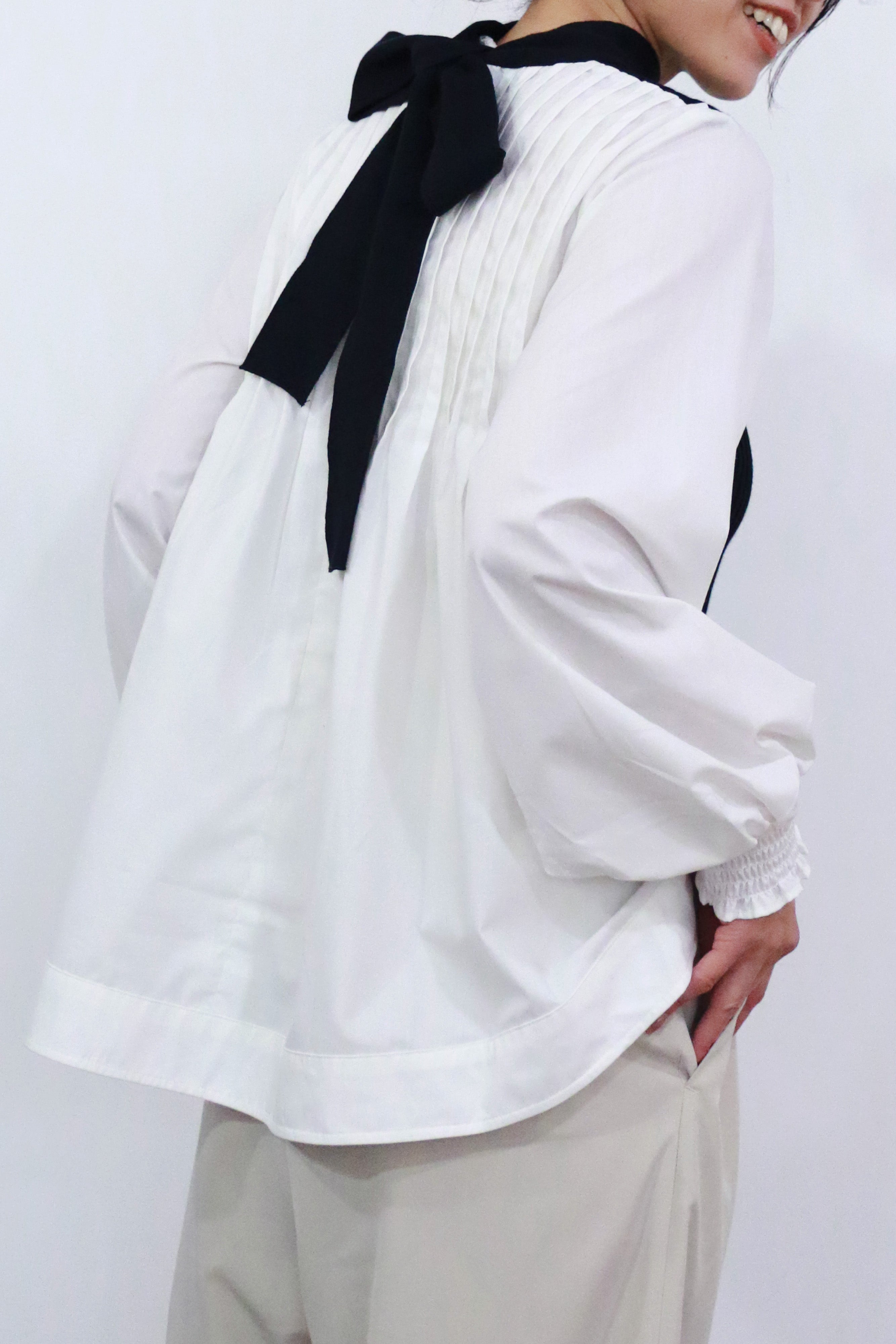 ニット×ブロード布帛 ハイネックブラウス(6255-371 / 6262ー484)