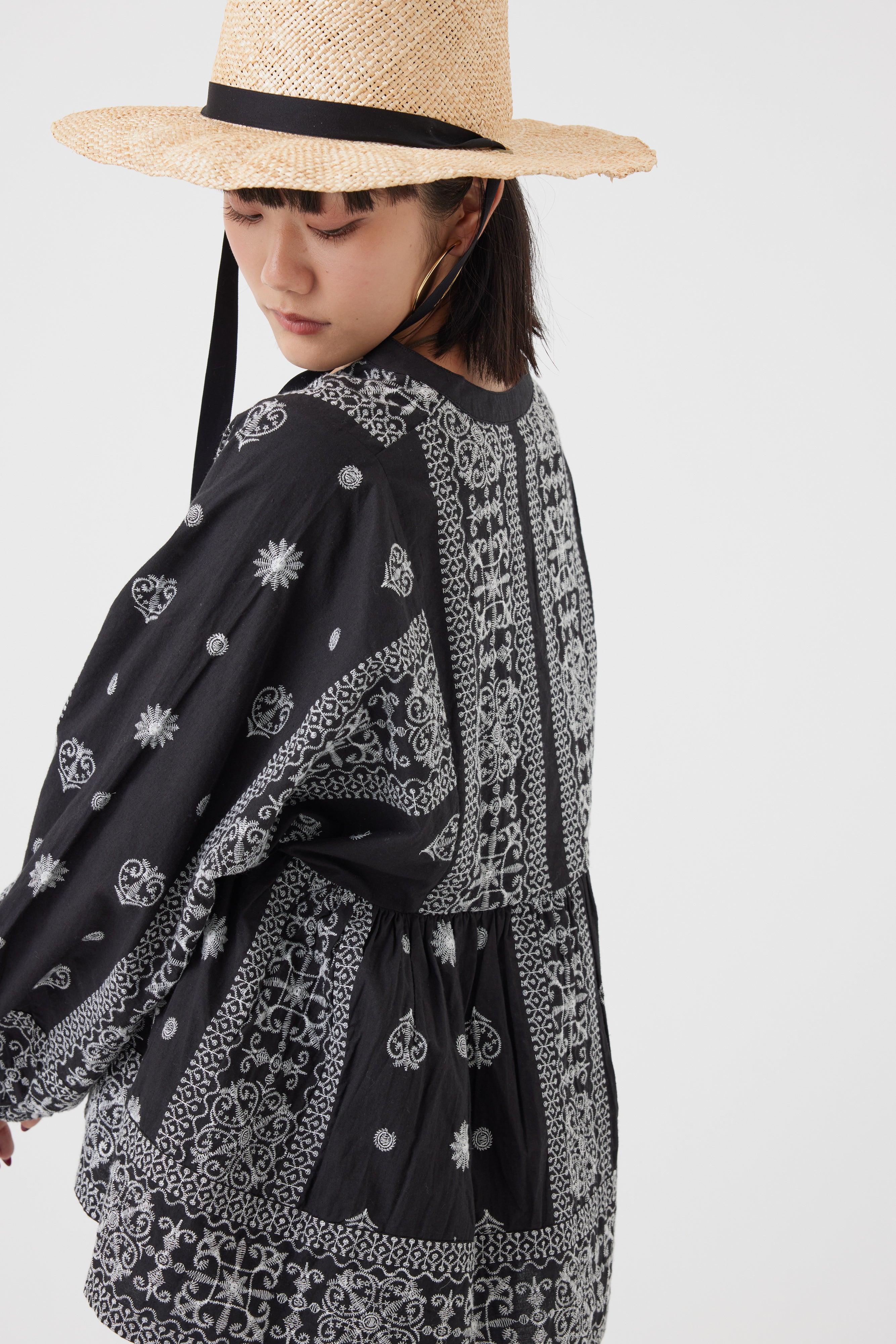 刺繍コットンブラウス(6251-541)