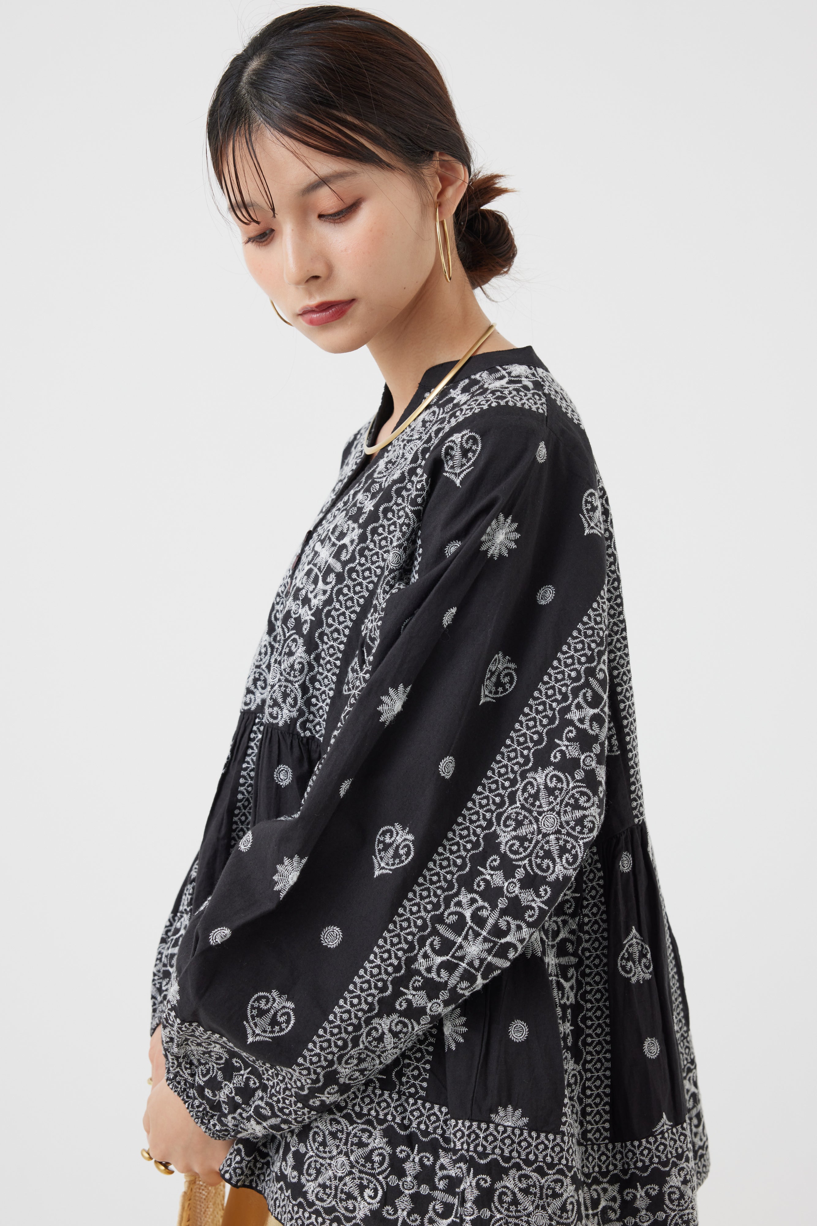 刺繍コットンブラウス(6251-541)