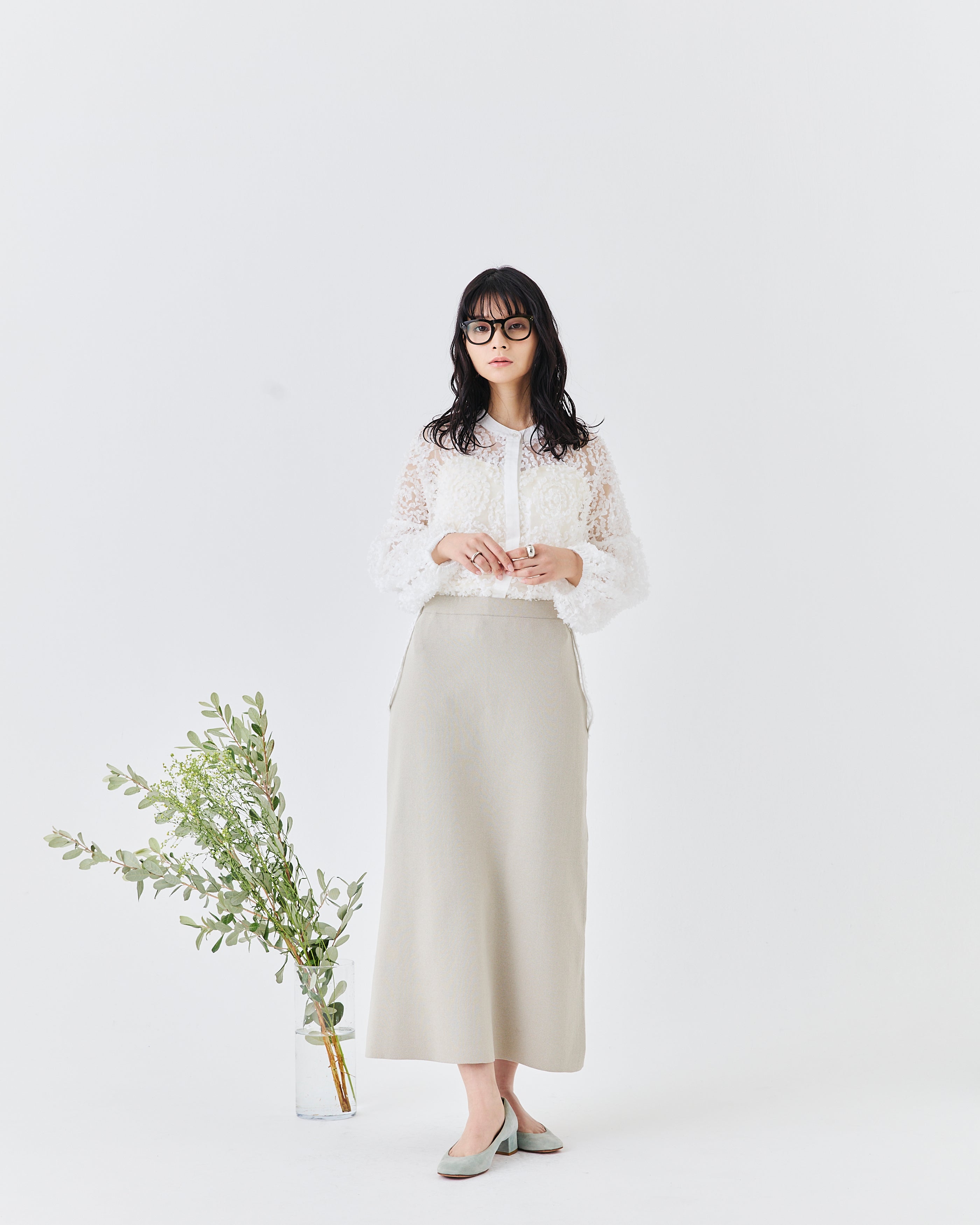 メッシュ刺繍レースブラウス(6259-482/6265-572)