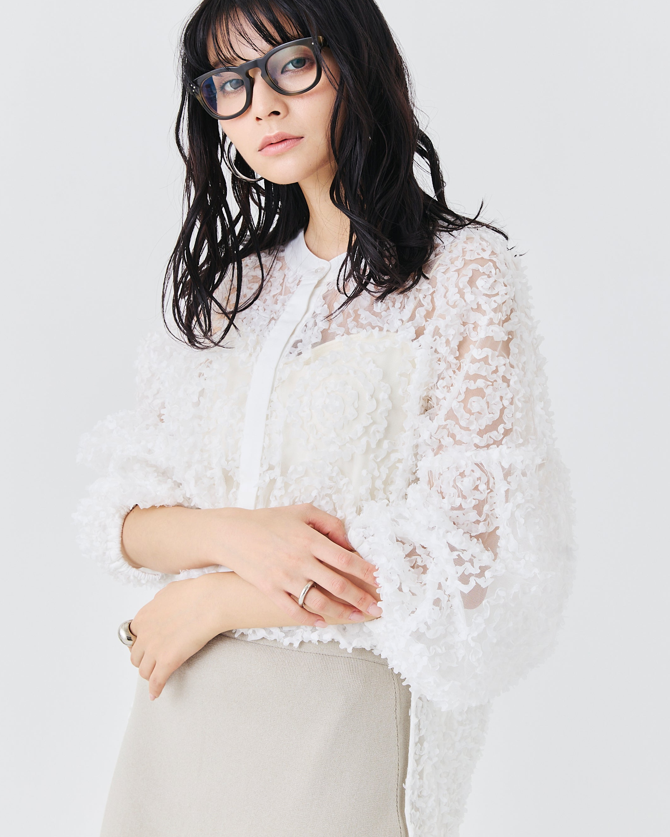 メッシュ刺繍レースブラウス(6259-482/6265-572)