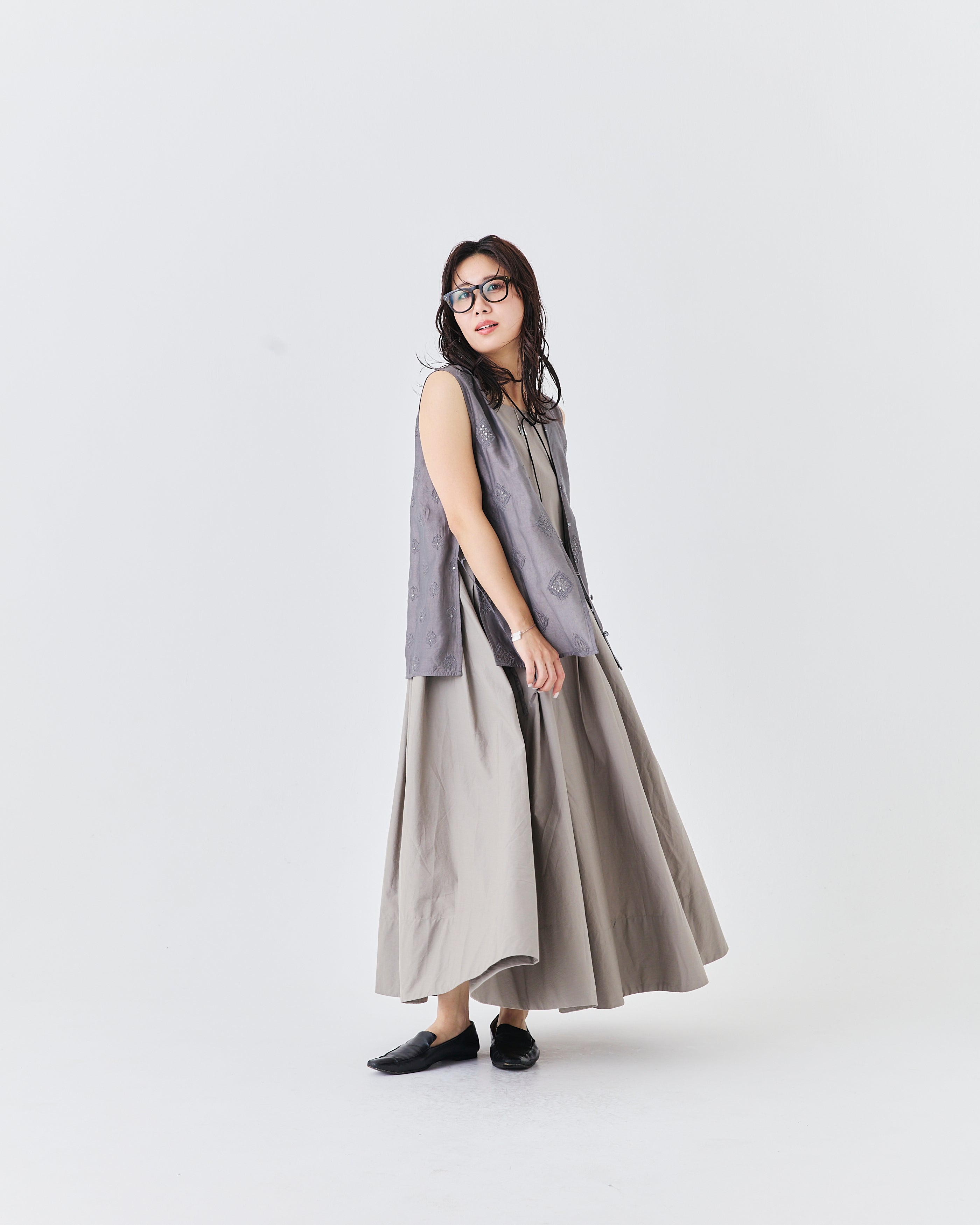 【3.20- 先行予約開始】インド刺繍レイヤード2WAYトップス(6266-319)