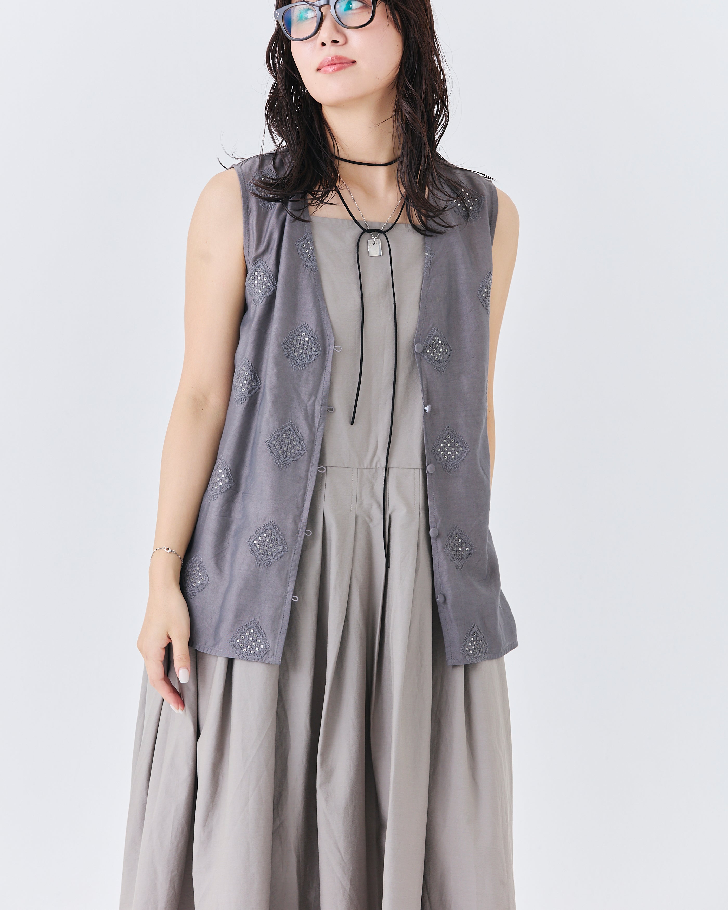 【3.20- 先行予約開始】インド刺繍レイヤード2WAYトップス(6266-319)