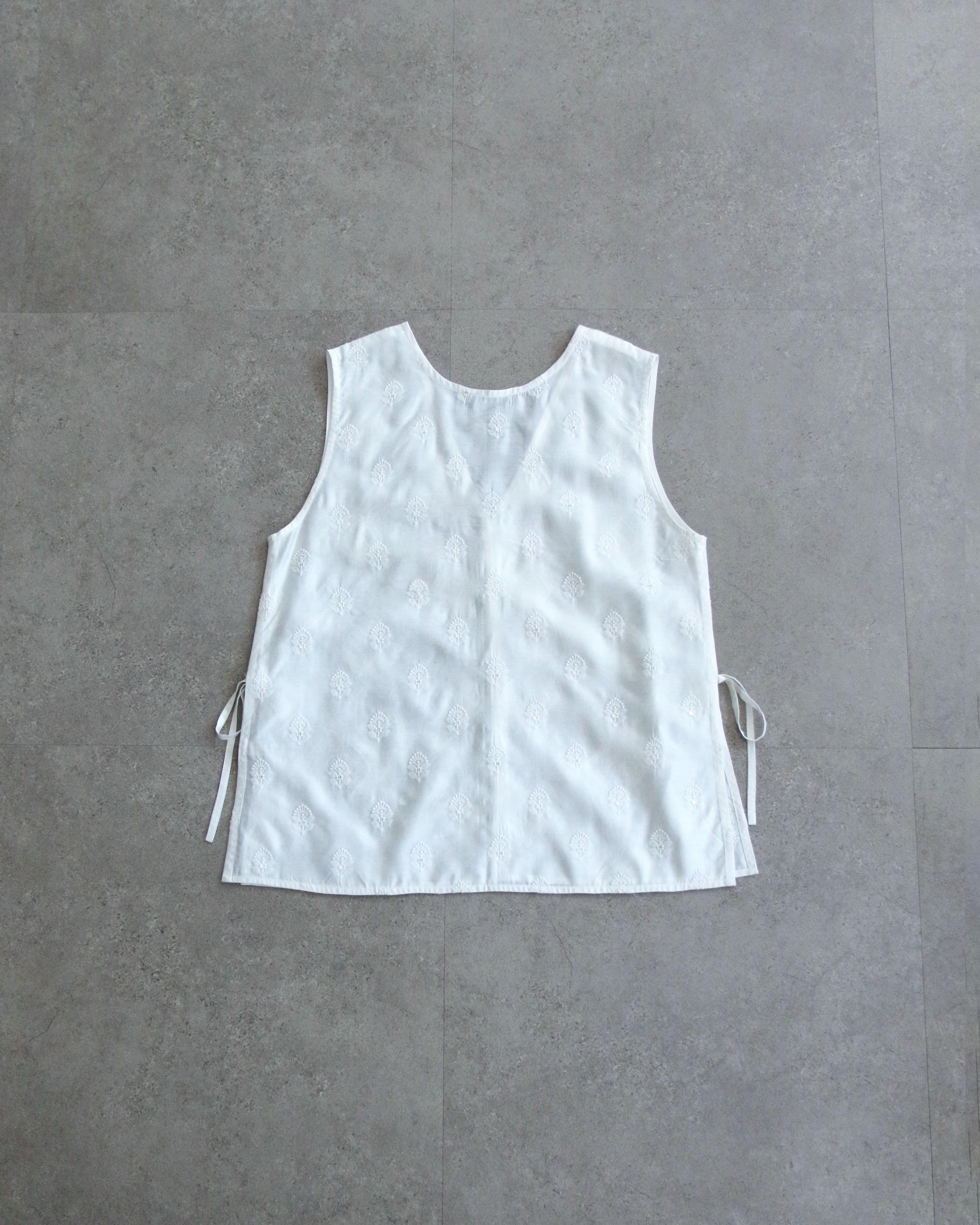 【3.20- 先行予約開始】インド刺繍レイヤード2WAYトップス(6266-319)