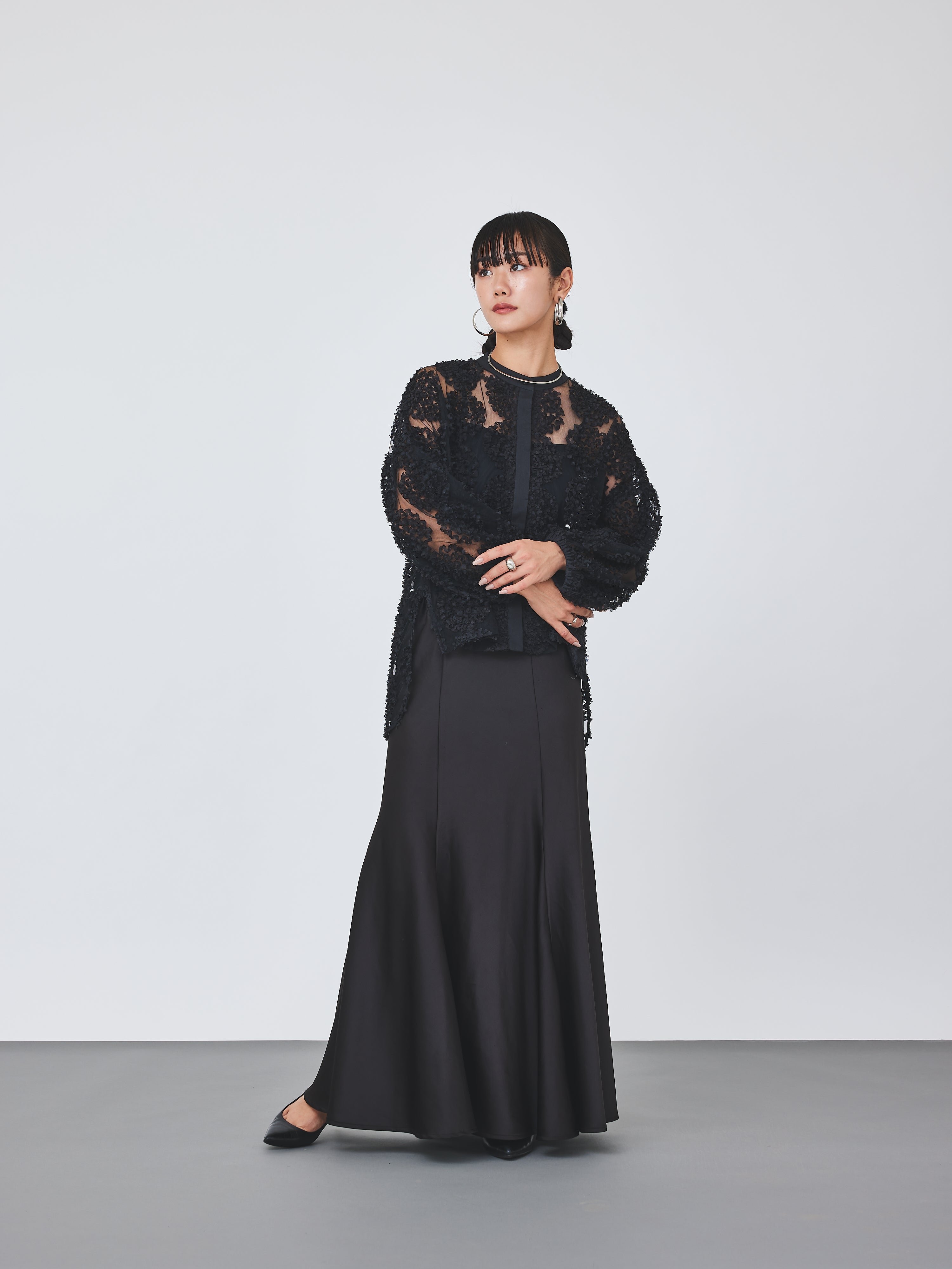 メッシュ刺繍レースブラウス(6259-482/6265-572)