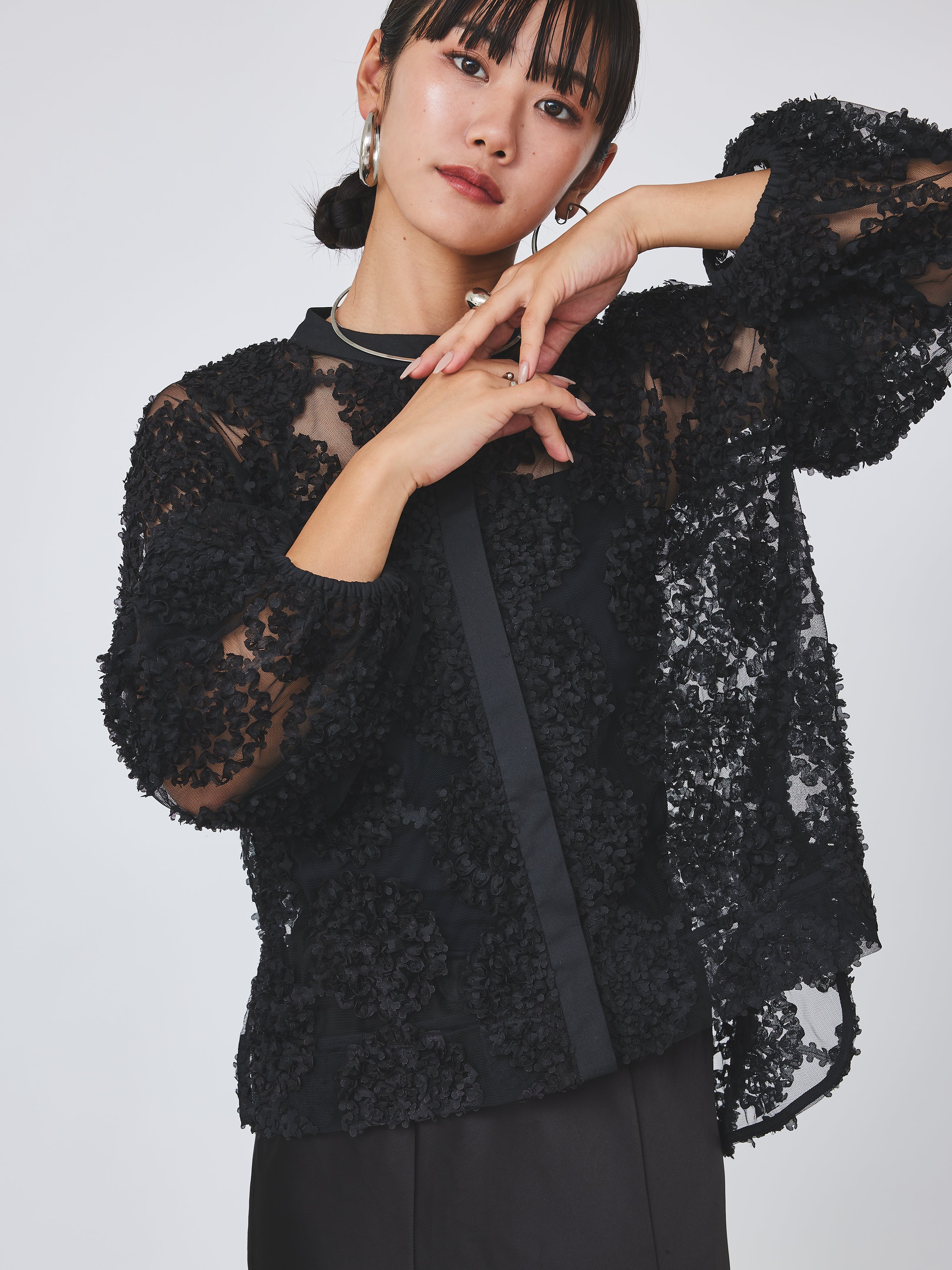 【先行予約】メッシュ刺繍レースブラウス(6259-482/6265-572)