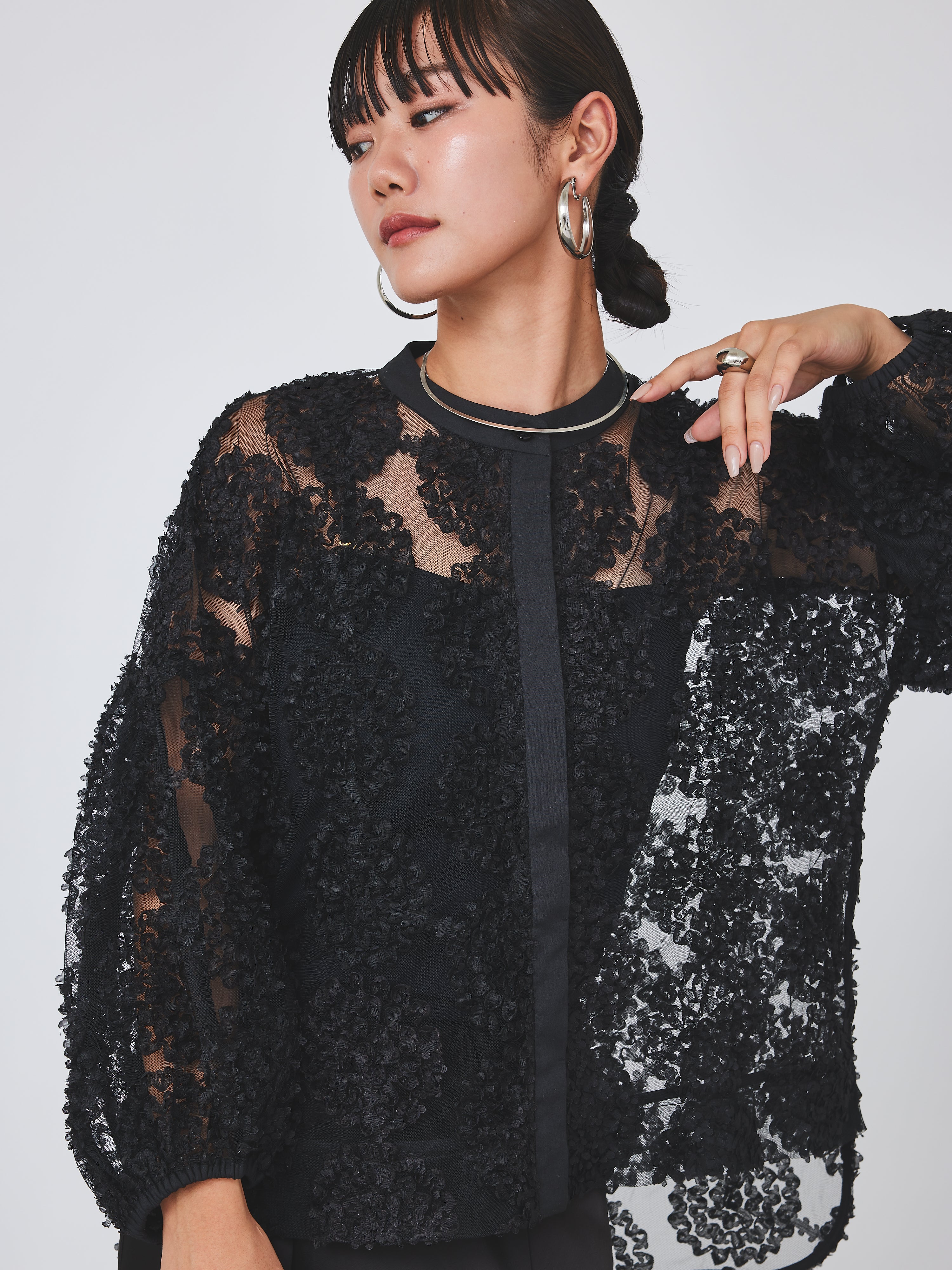 メッシュ刺繍レースブラウス(6259-482/6265-572)