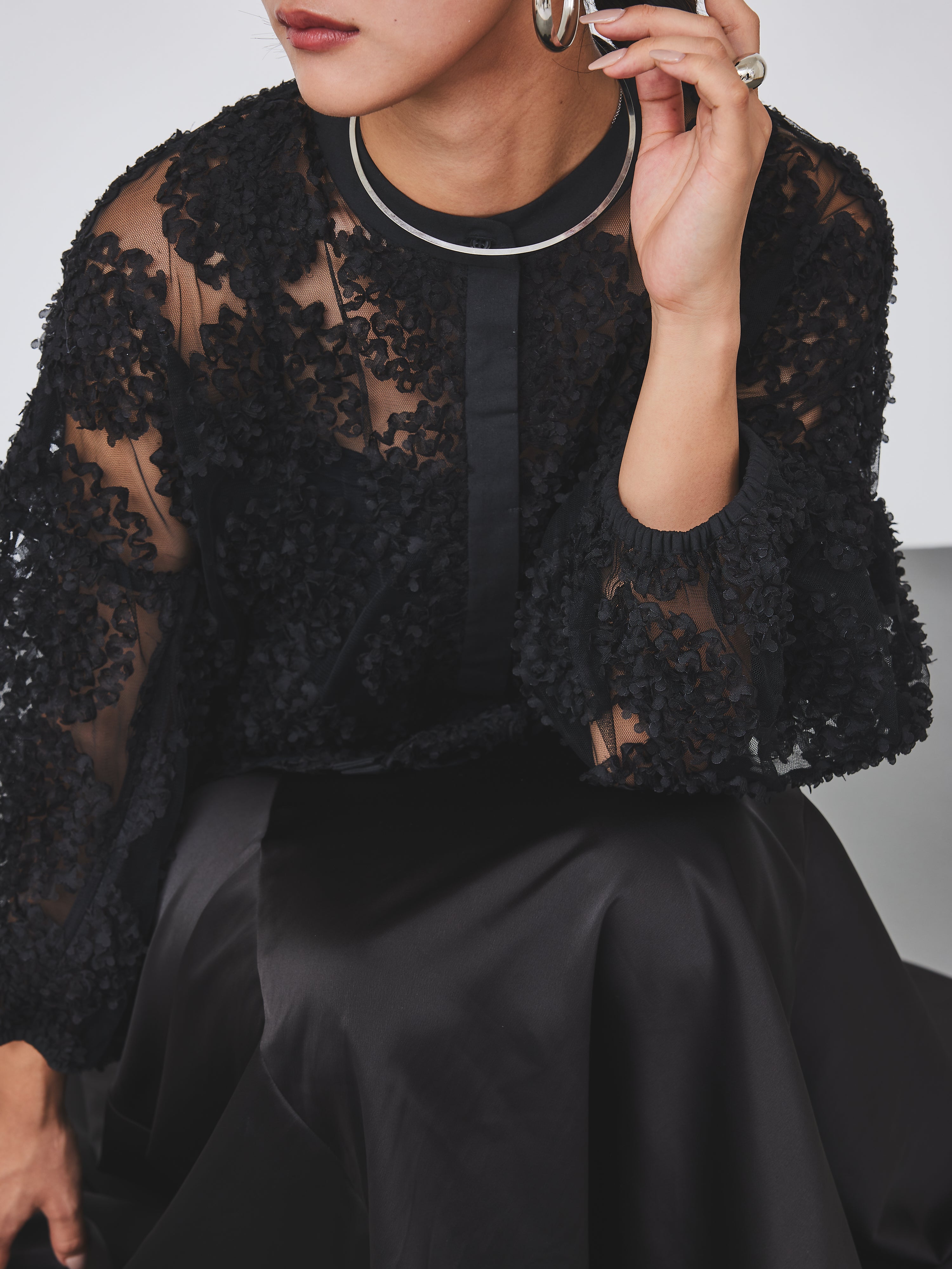 【先行予約】メッシュ刺繍レースブラウス(6259-482/6265-572)