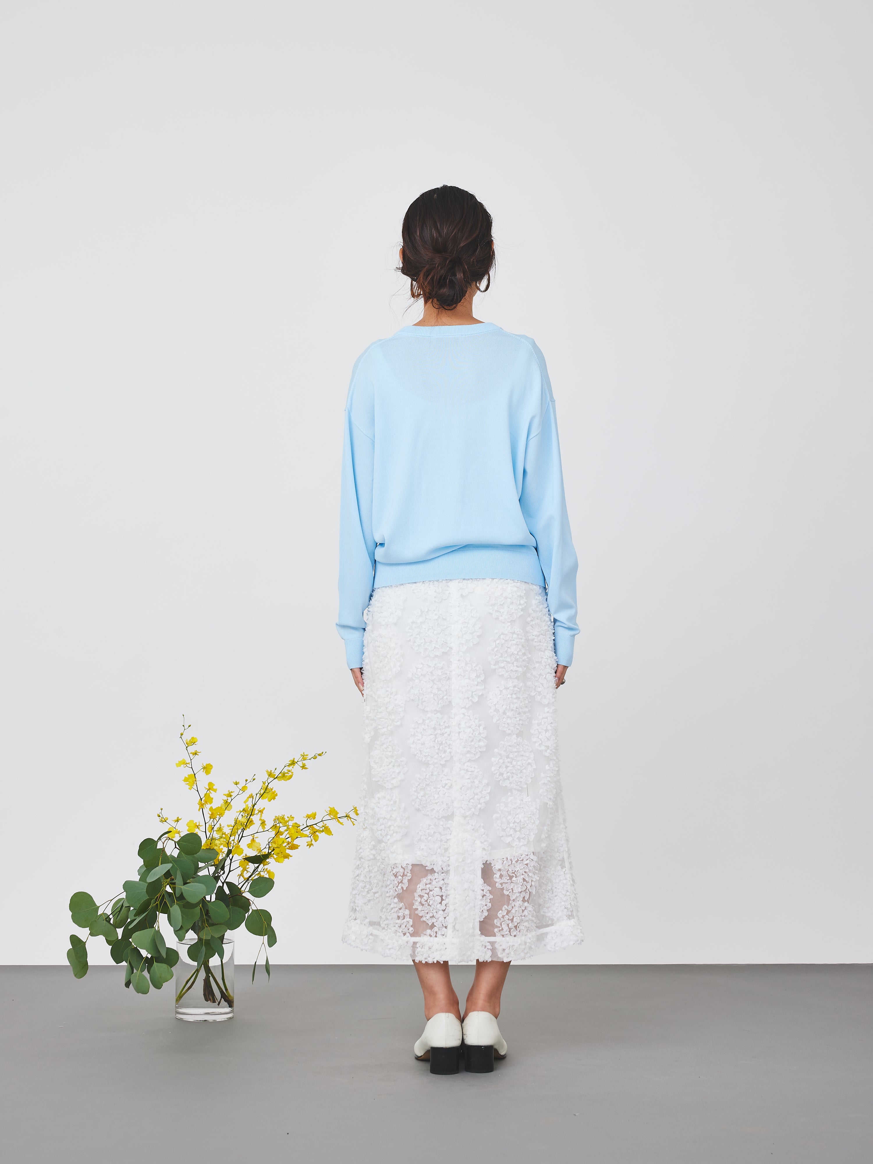 メッシュ刺繍Iラインスカート(6259-483)