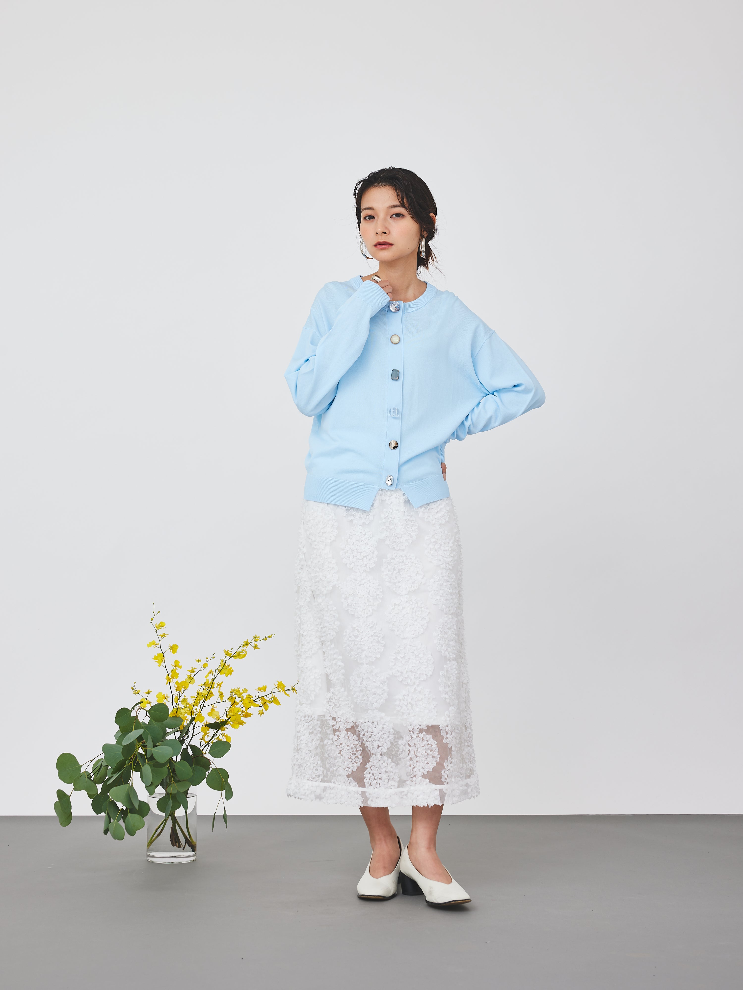 メッシュ刺繍Iラインスカート(6259-483)