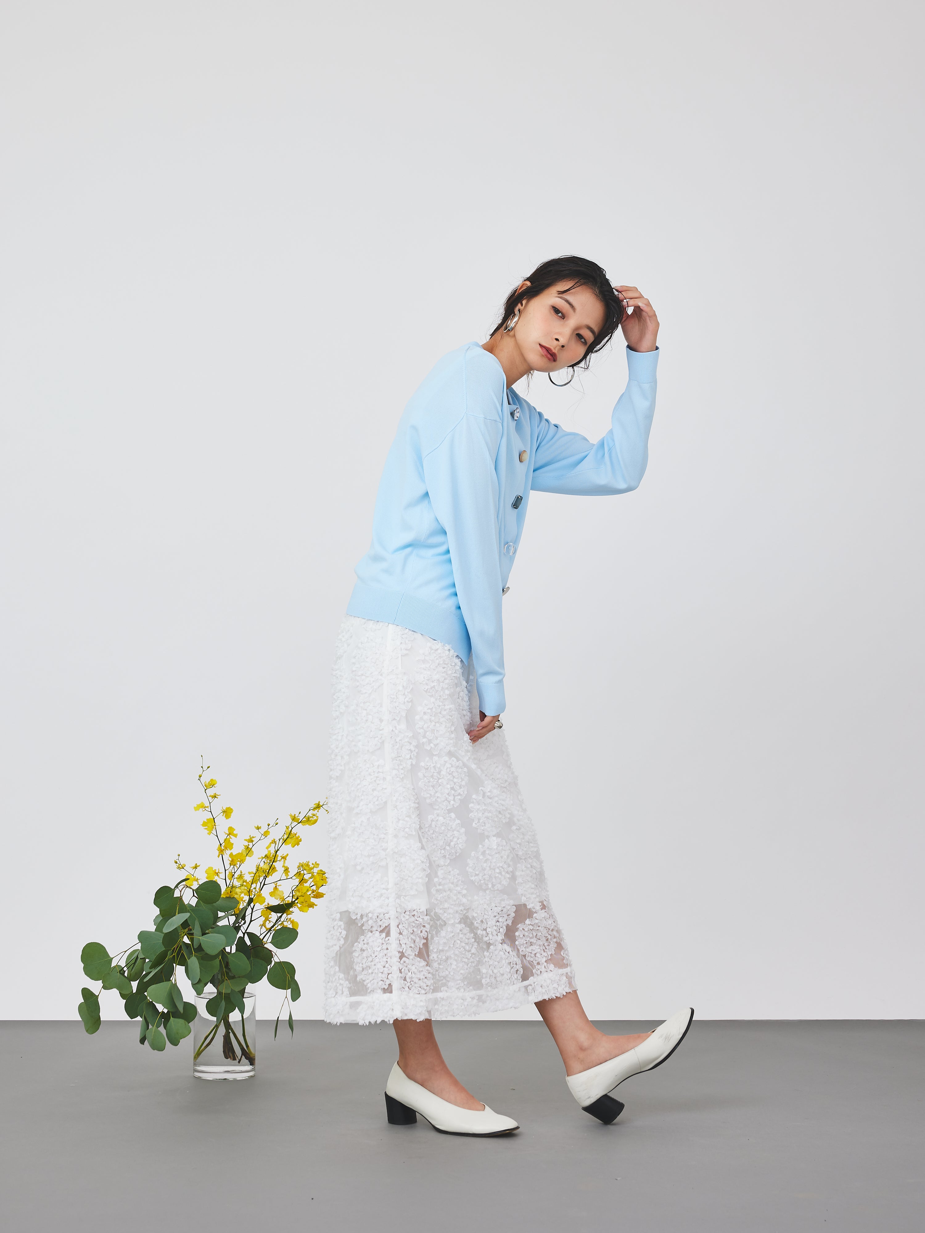 メッシュ刺繍Iラインスカート(6259-483)