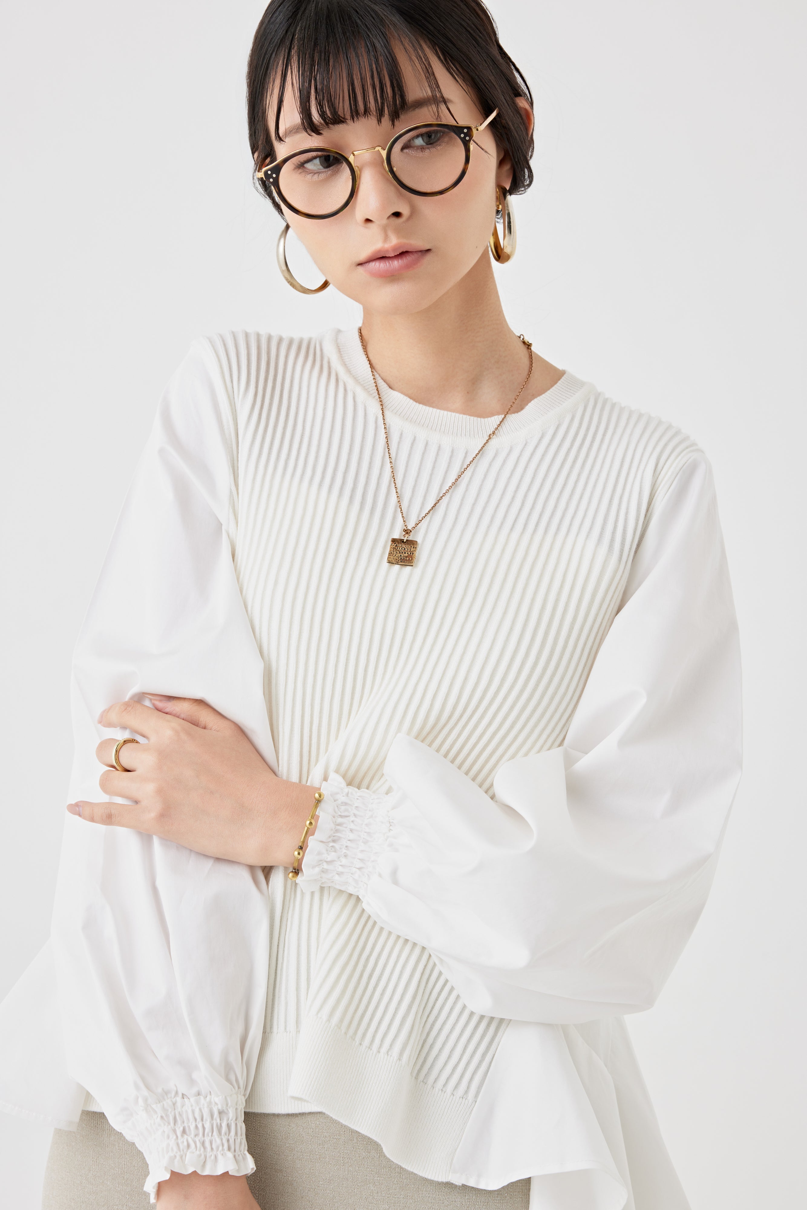 ニット×ラッフルパーツトップス(6250ー580)