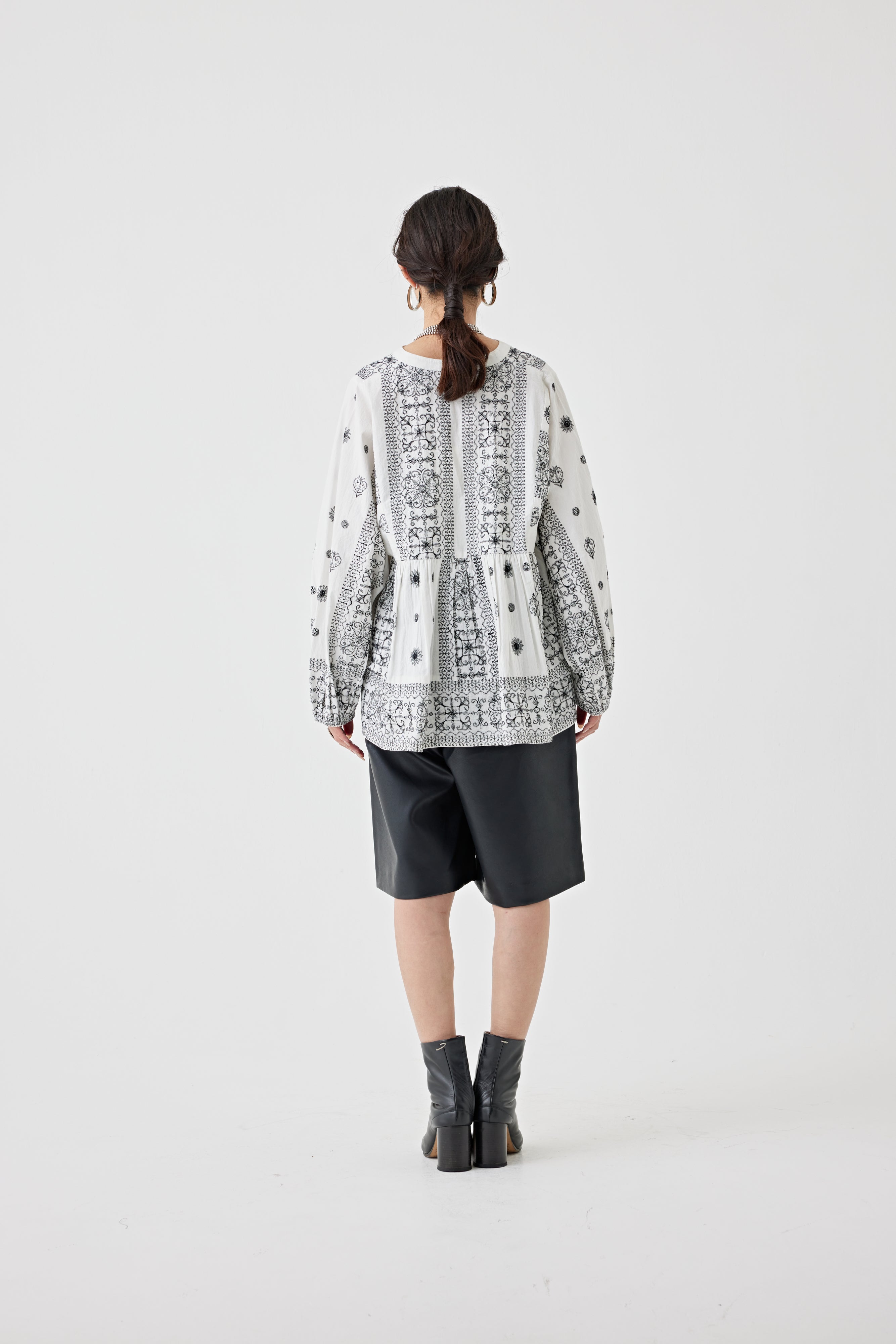 刺繍コットンブラウス(6251-541)