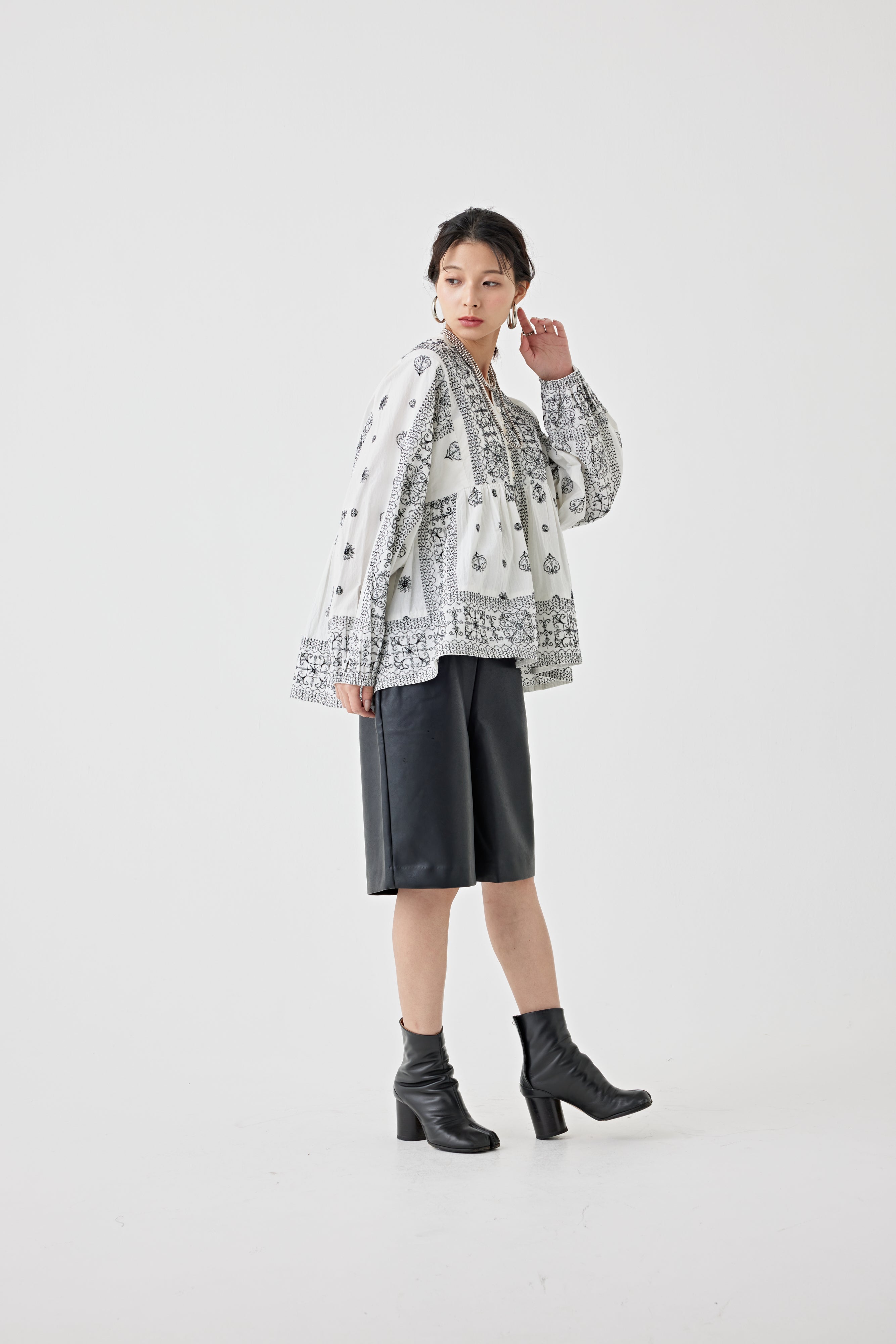 刺繍コットンブラウス(6251-541)