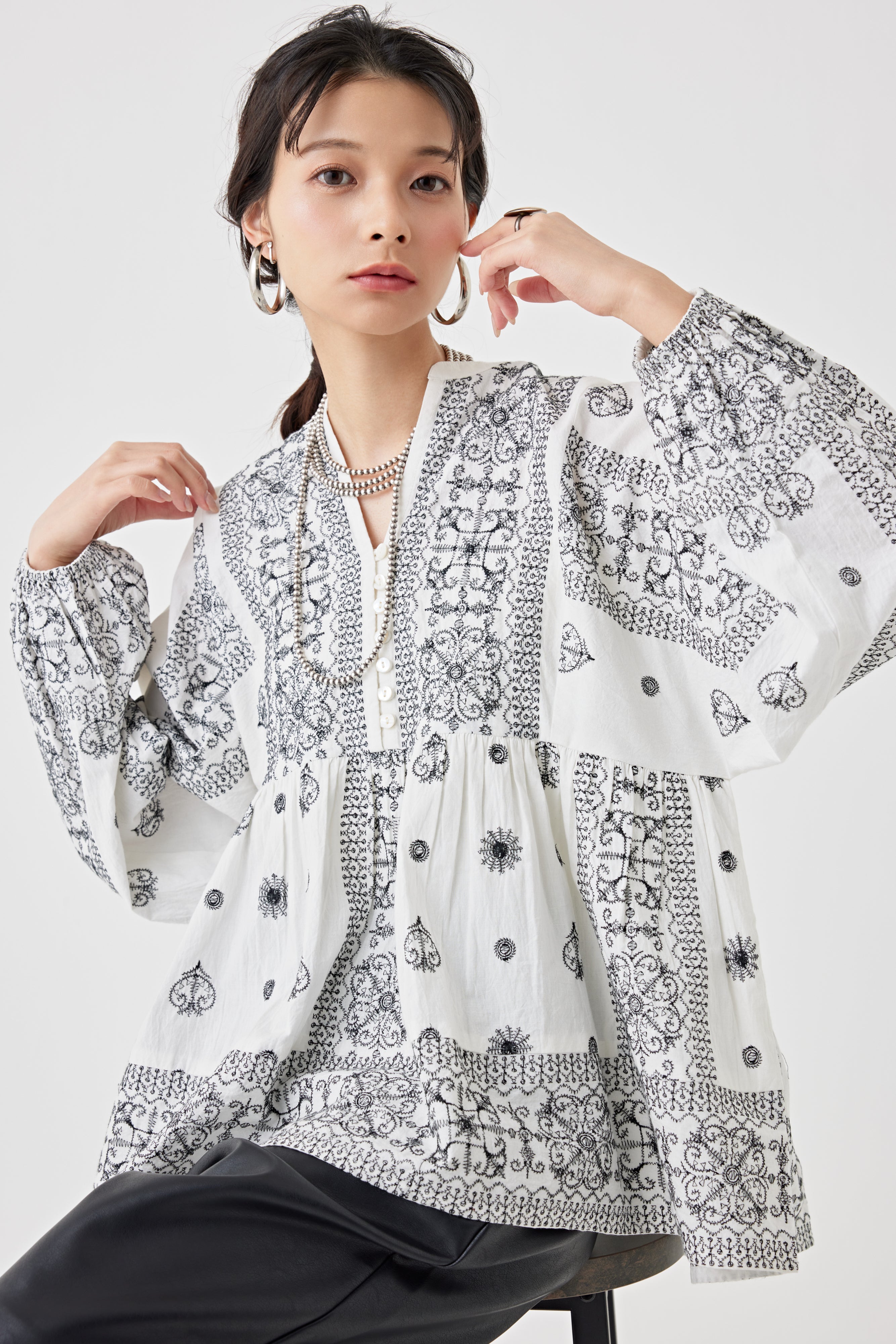 刺繍コットンブラウス(6251-541)