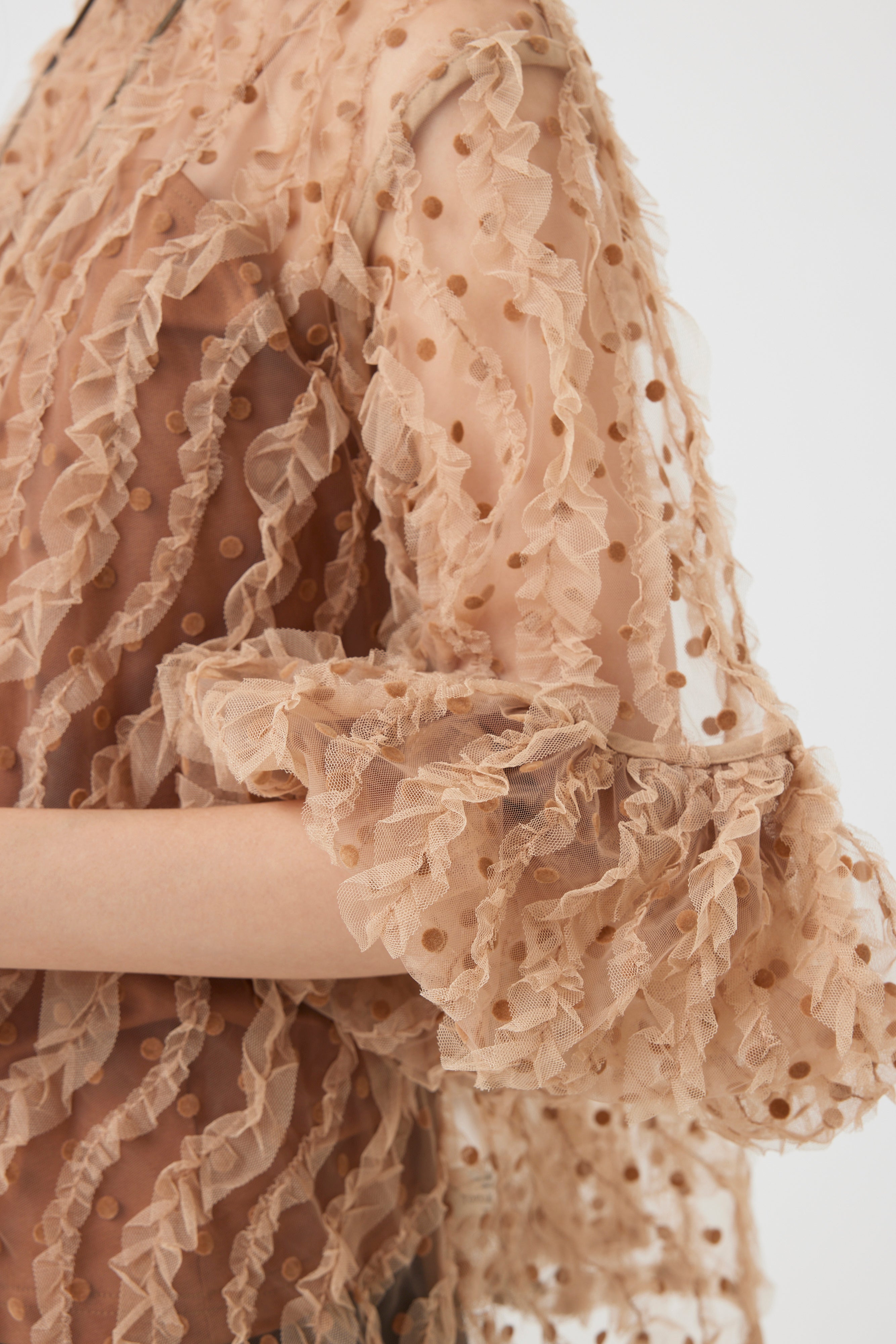 ブラオドットチュールフリルブラウス(6260-377)