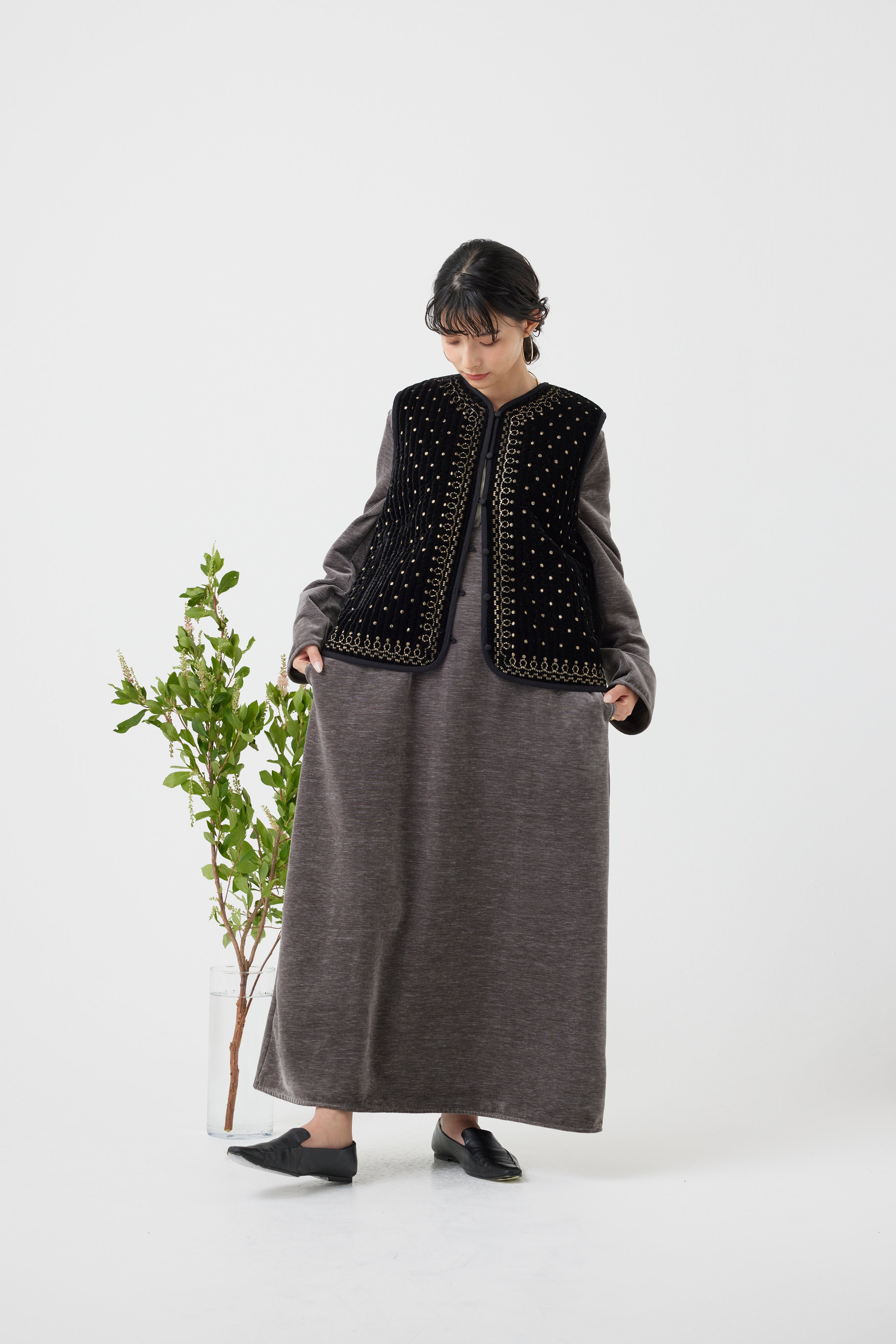 ヴィンテージ調オリジナル刺繍ベスト(6261-355)