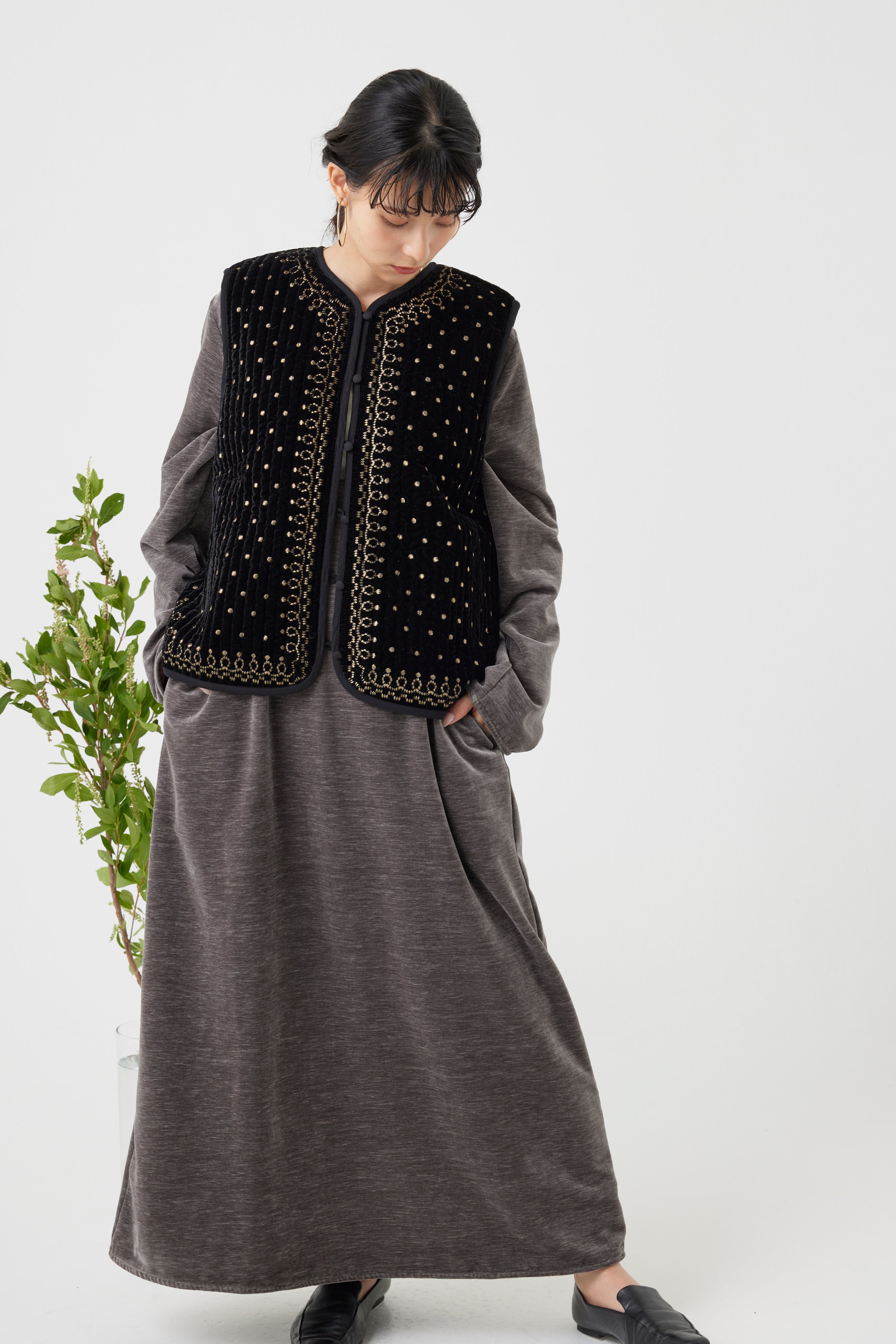 ヴィンテージ調オリジナル刺繍ベスト(6261-355)