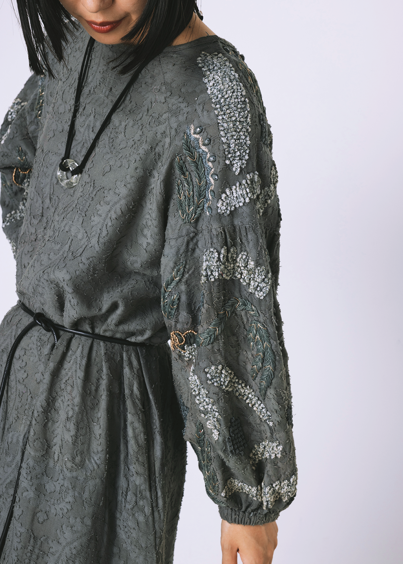 テクニカル刺繍ジャガードワンピース(6255-396)
