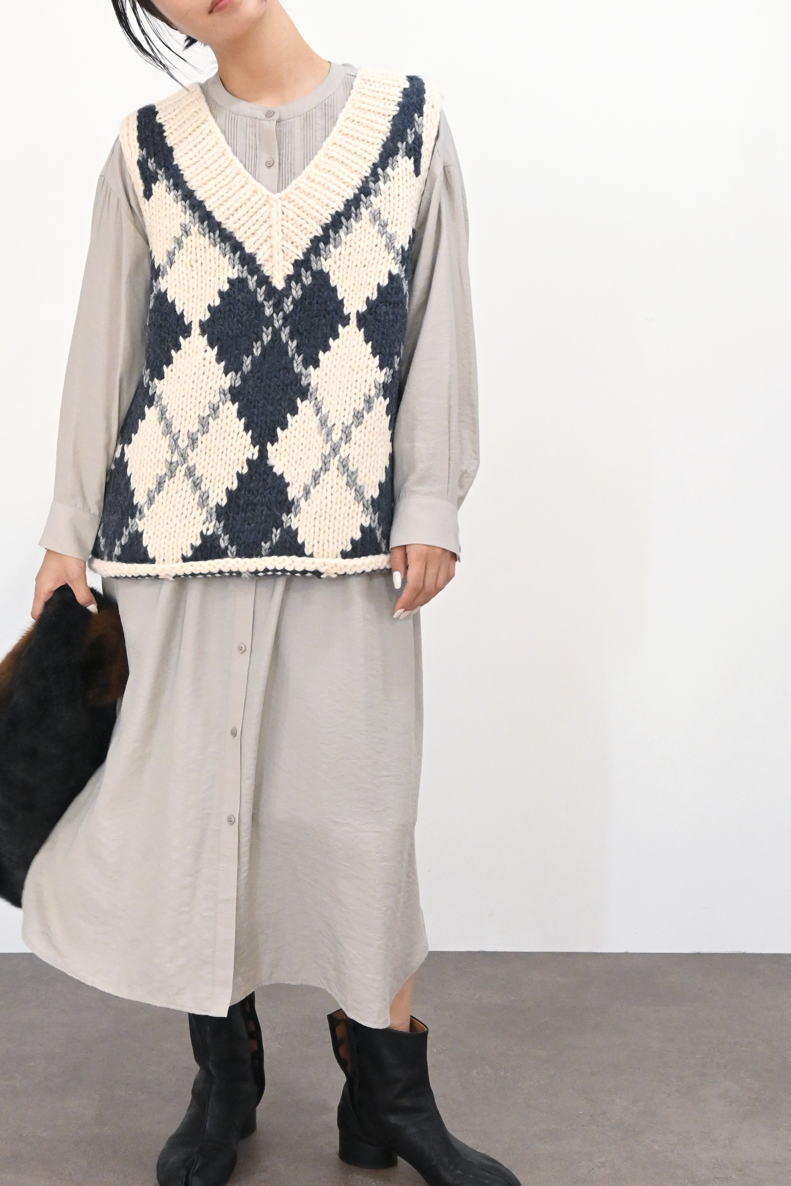 ハンドメイドカウチンニットベスト(6262-468)