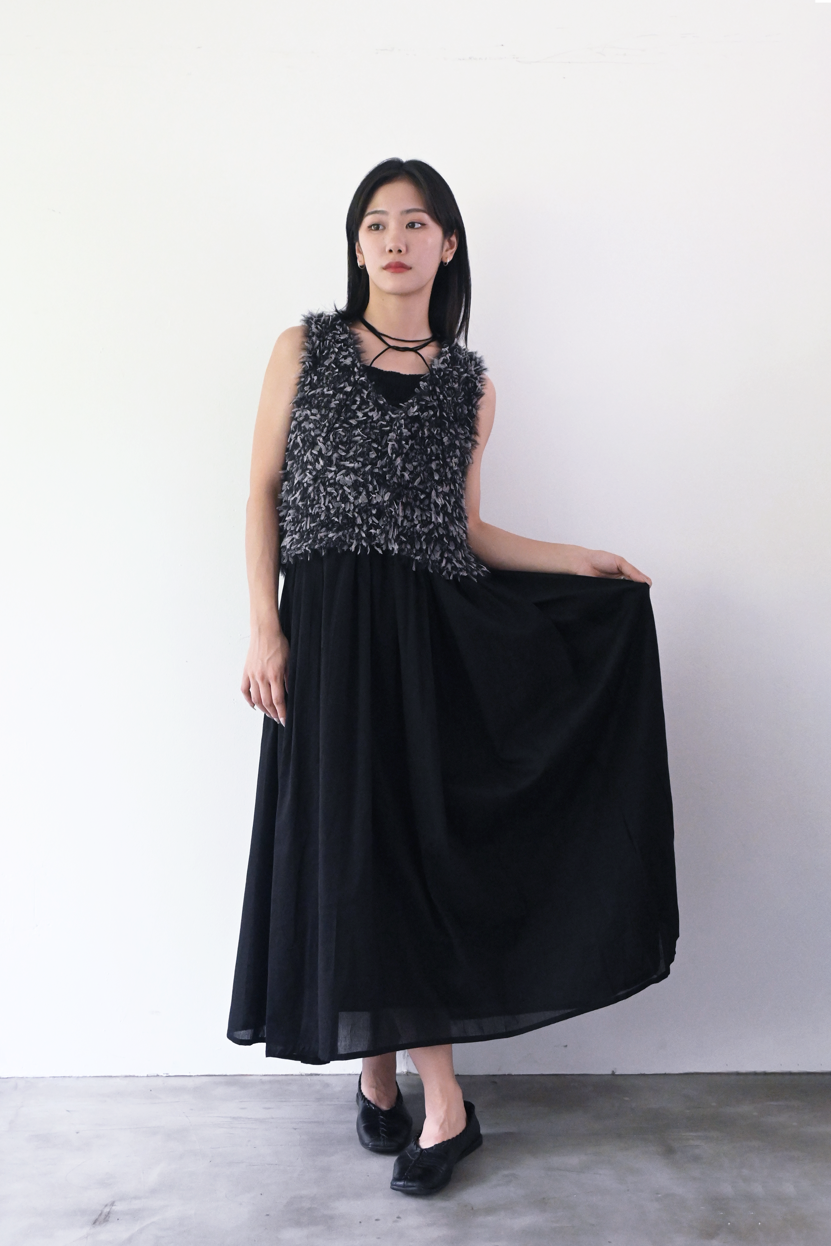 【 SET購入 】ファンシーヤーンニットビスチェ&ランダムタックキャミドレス