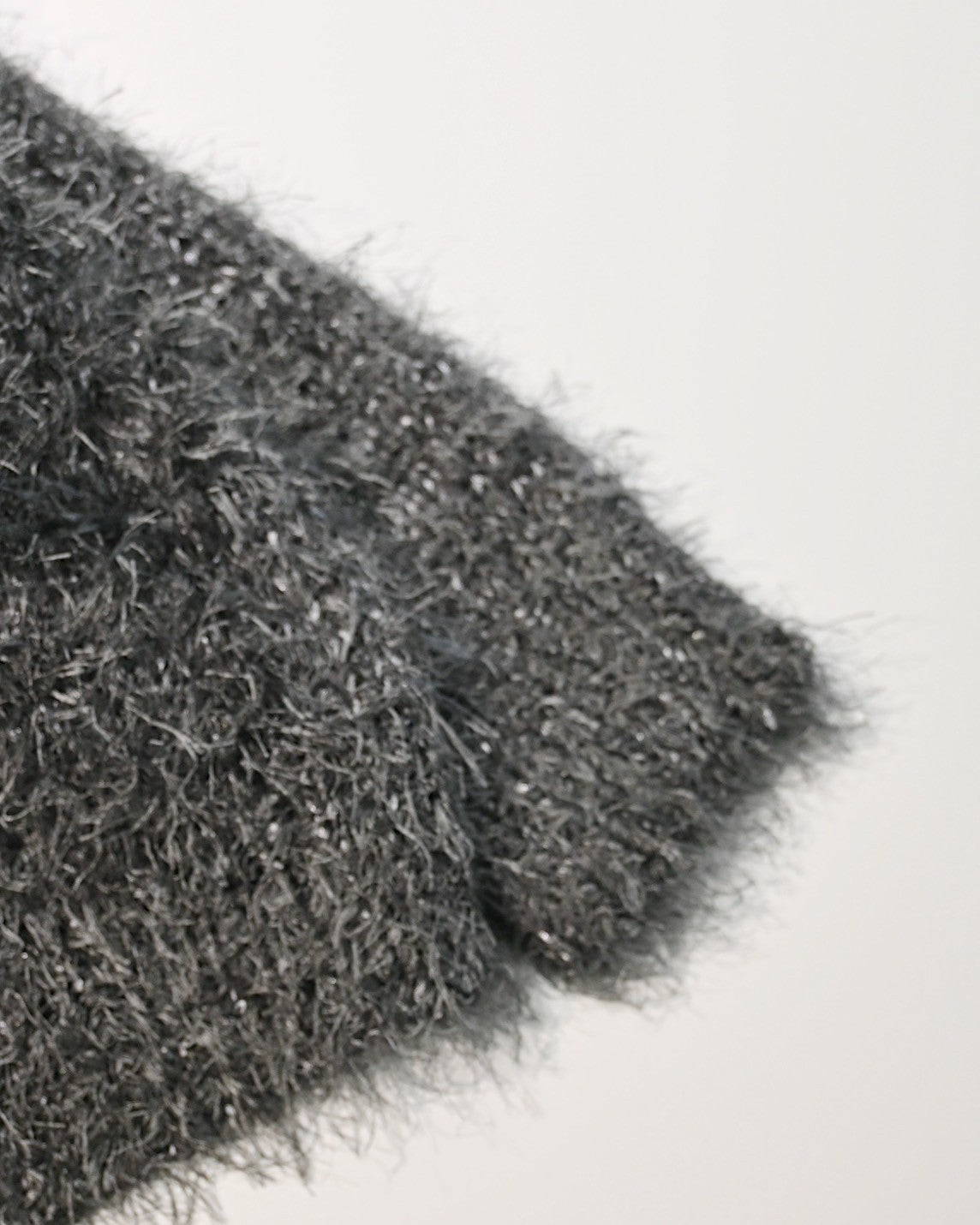 シャギーVネックニットトップス(6255-388.6262-483)