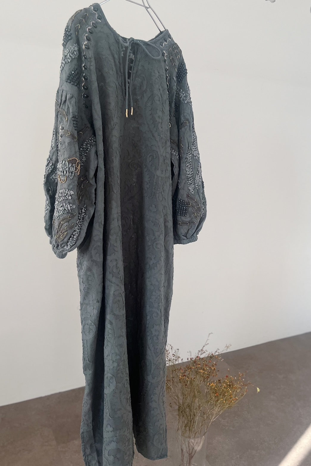 テクニカル刺繍ジャガードワンピース(6255-396)