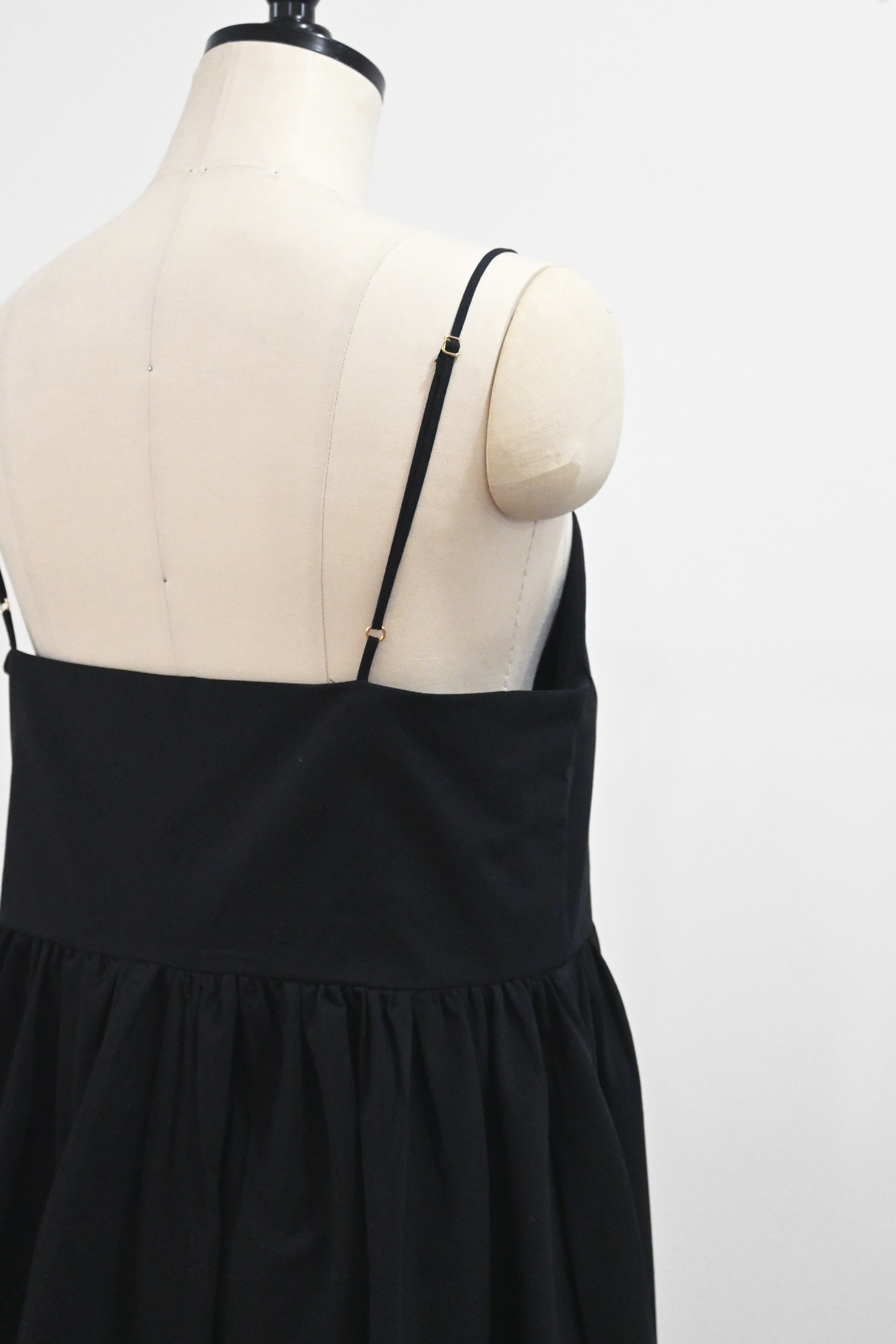 【Shikina×TORRAZZO】2WAYニット×ボリュームドレス(6265-302) 19.BLACK