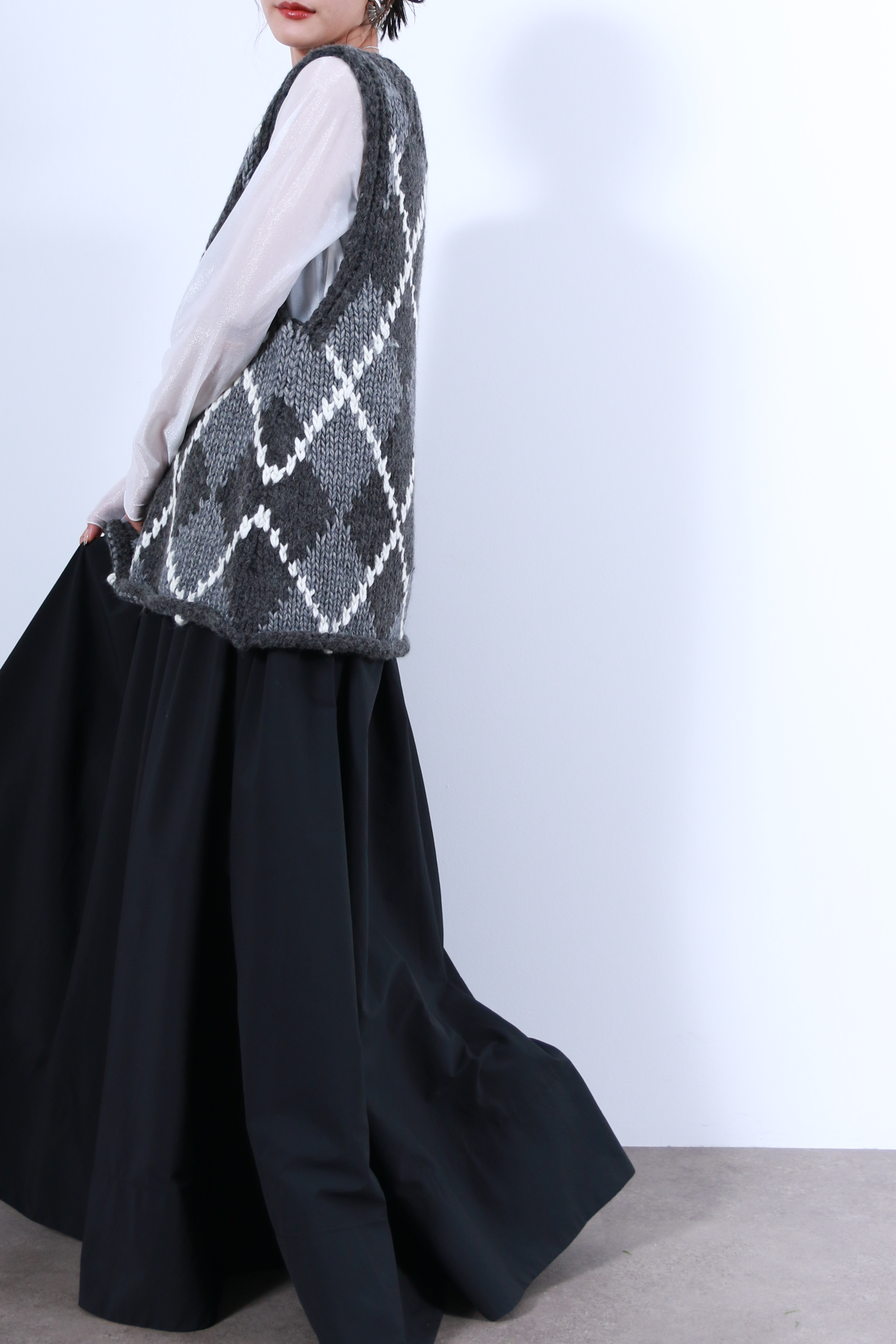 ハンドメイドカウチンニットベスト(6262-468)