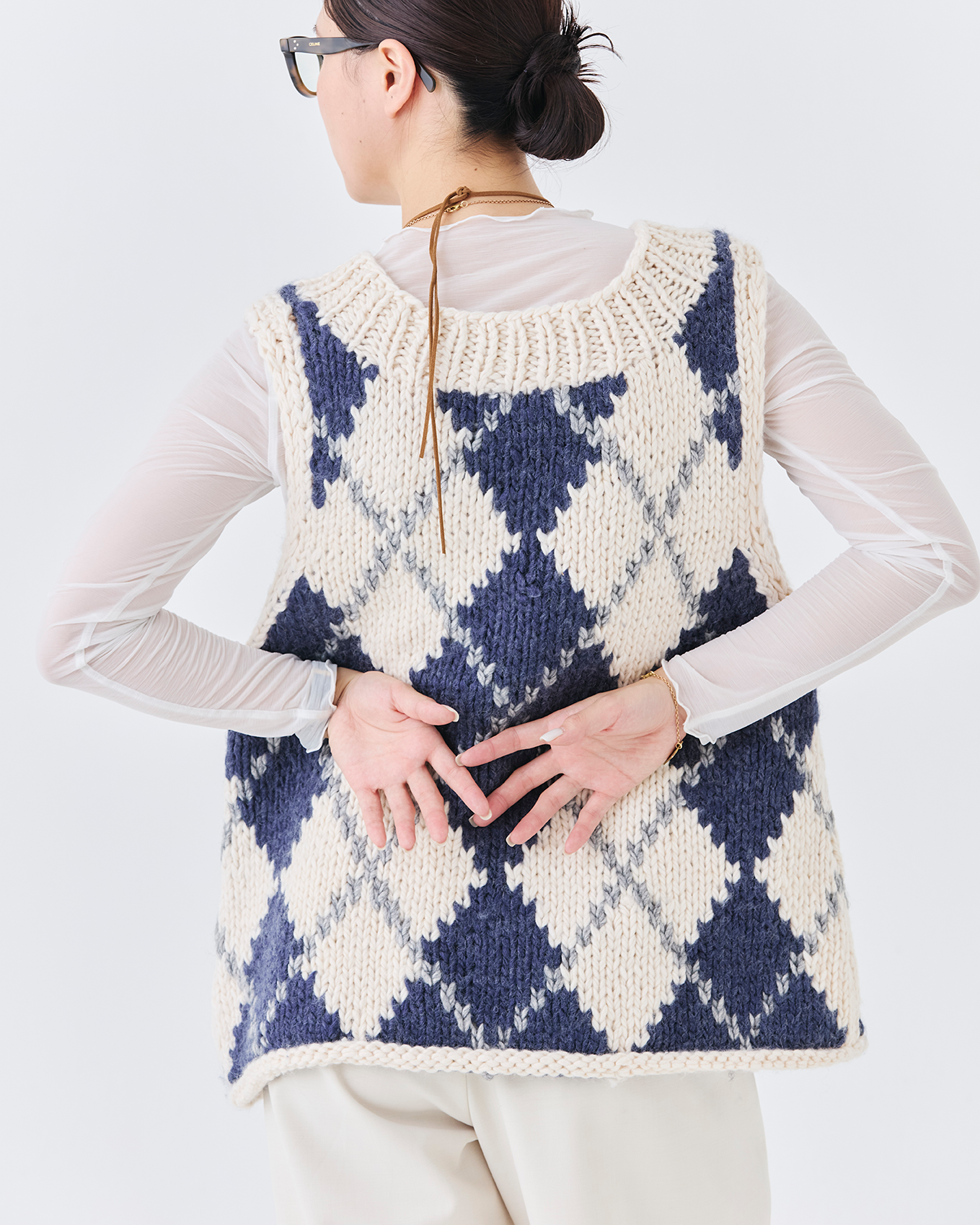 ハンドメイドカウチンニットベスト(6262-468)