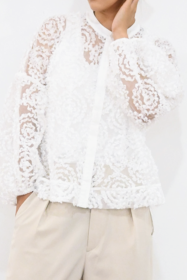 【先行予約】メッシュ刺繍レースブラウス(6259-482/6265-572)