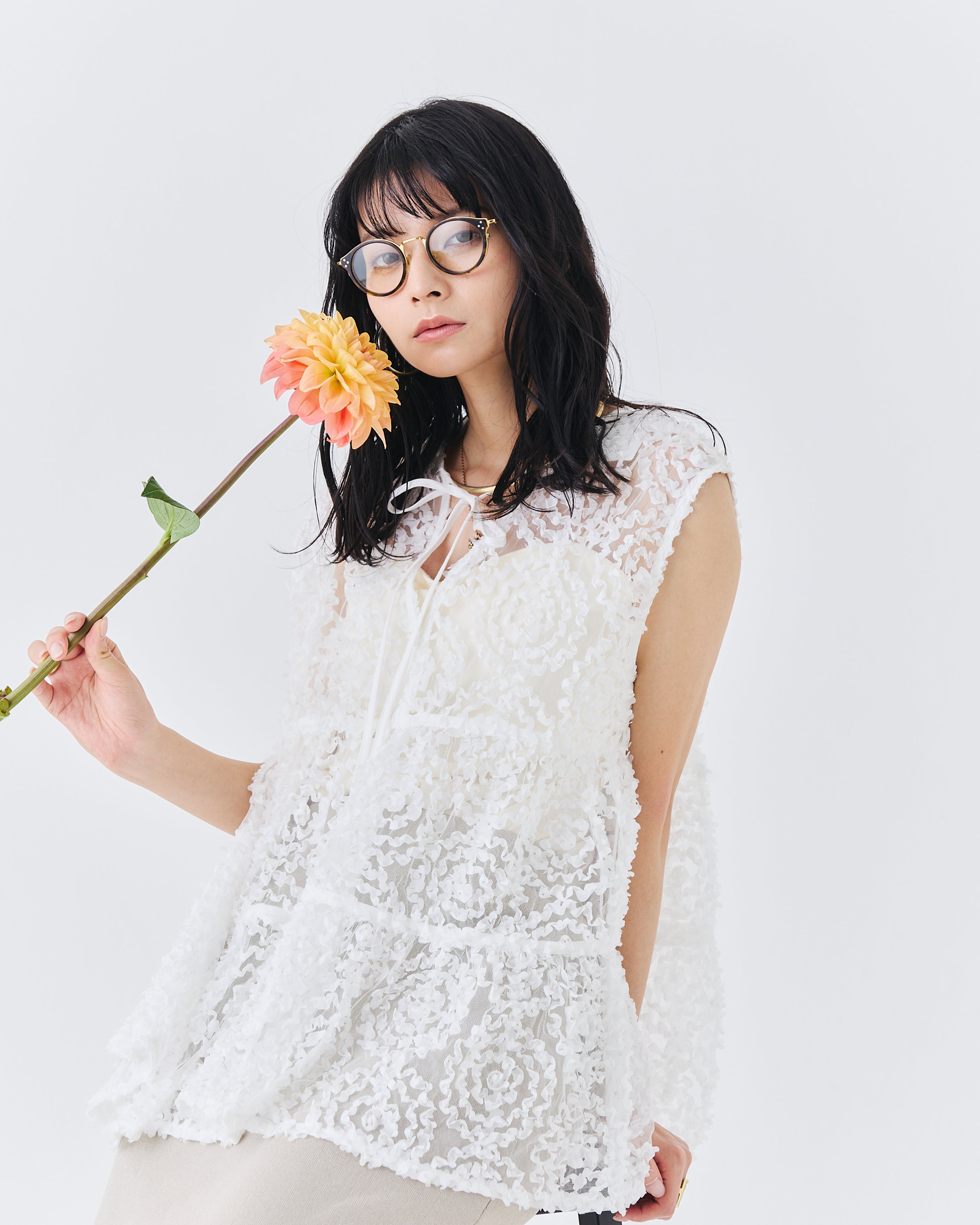 メッシュ刺繍レースノースリーブトップス(6265-571)