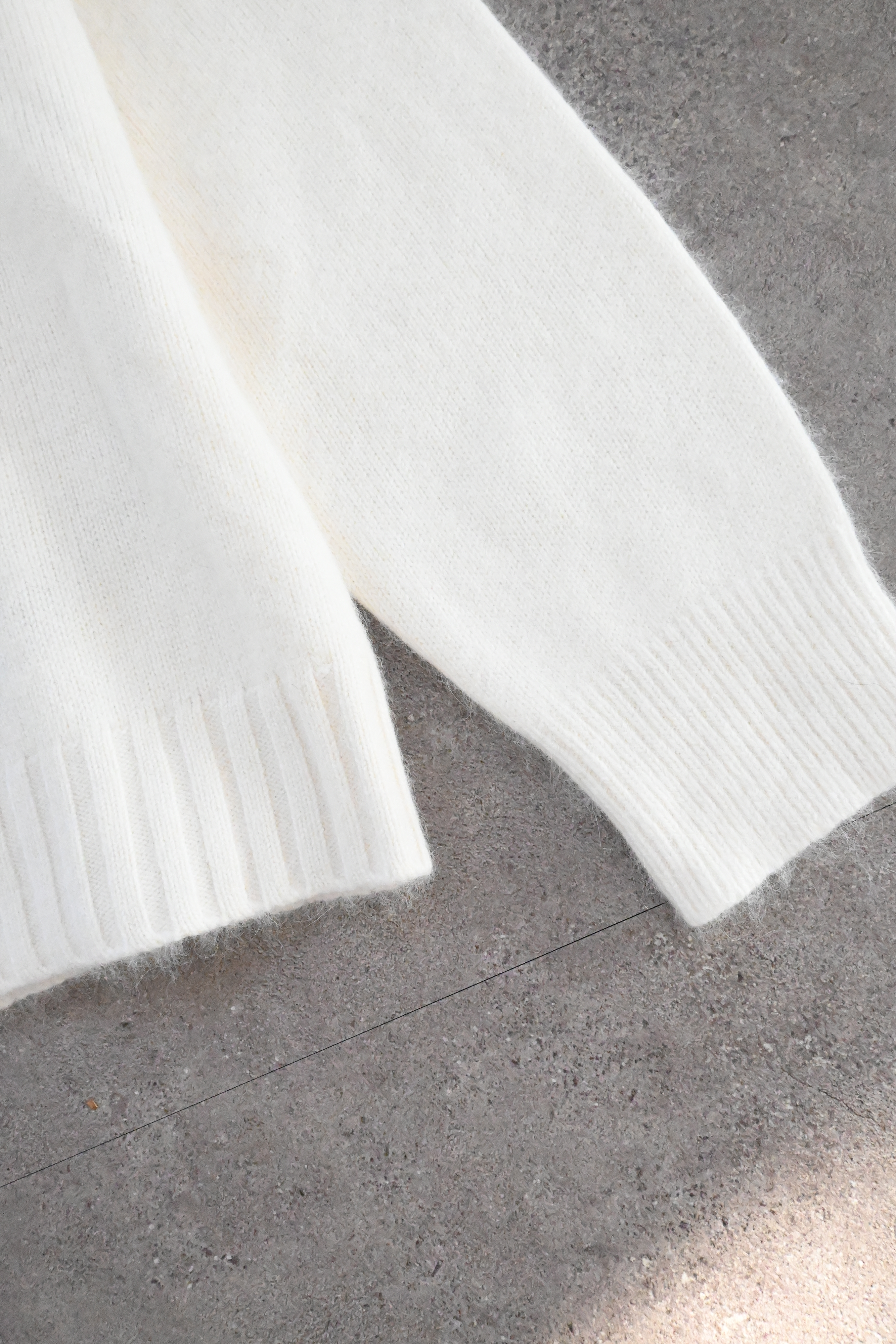 ラクーン混ベーシック2WAYネックトップス(6263-530)