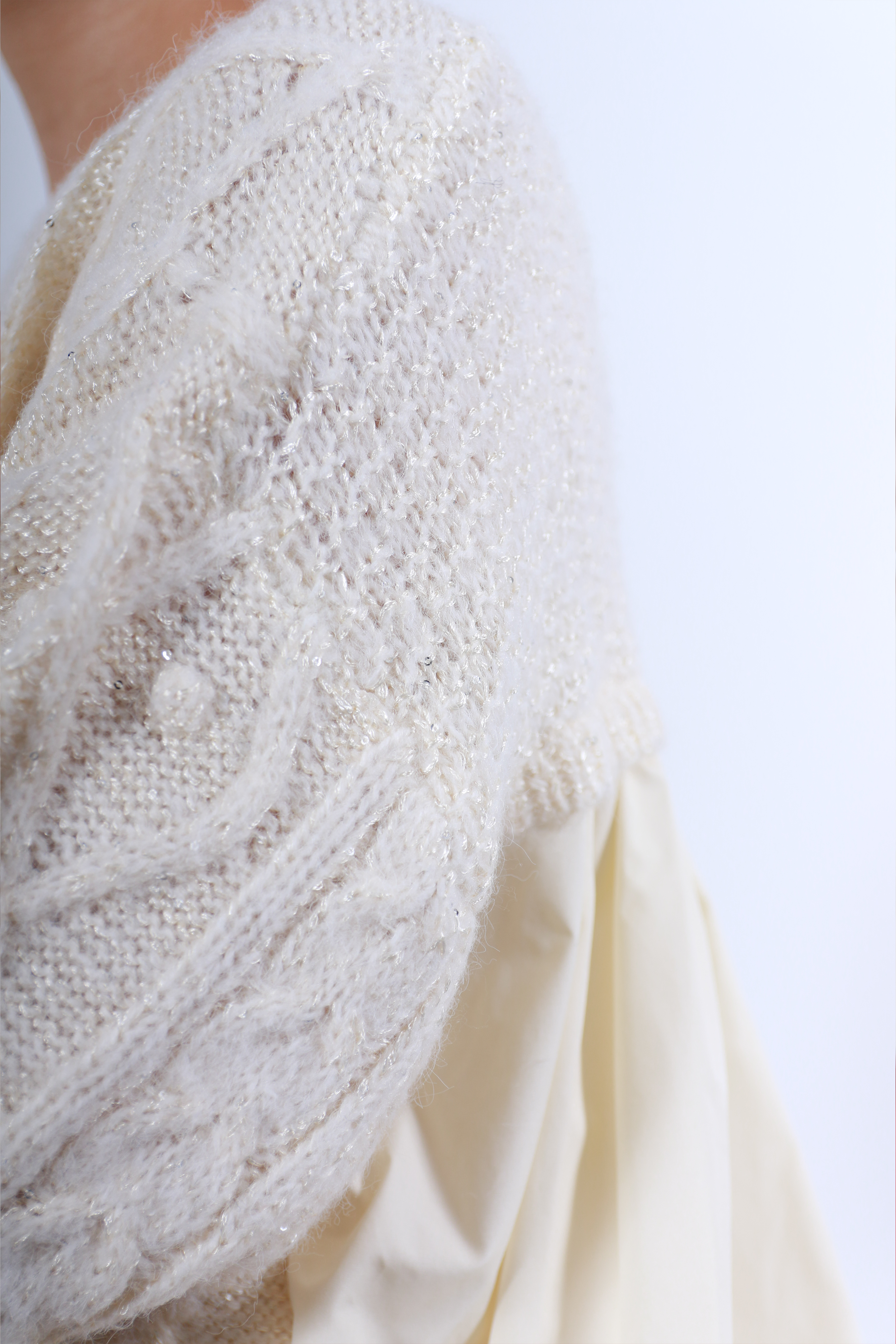 ケーブルニット×後ろバルーン布帛トップス(6263-515)