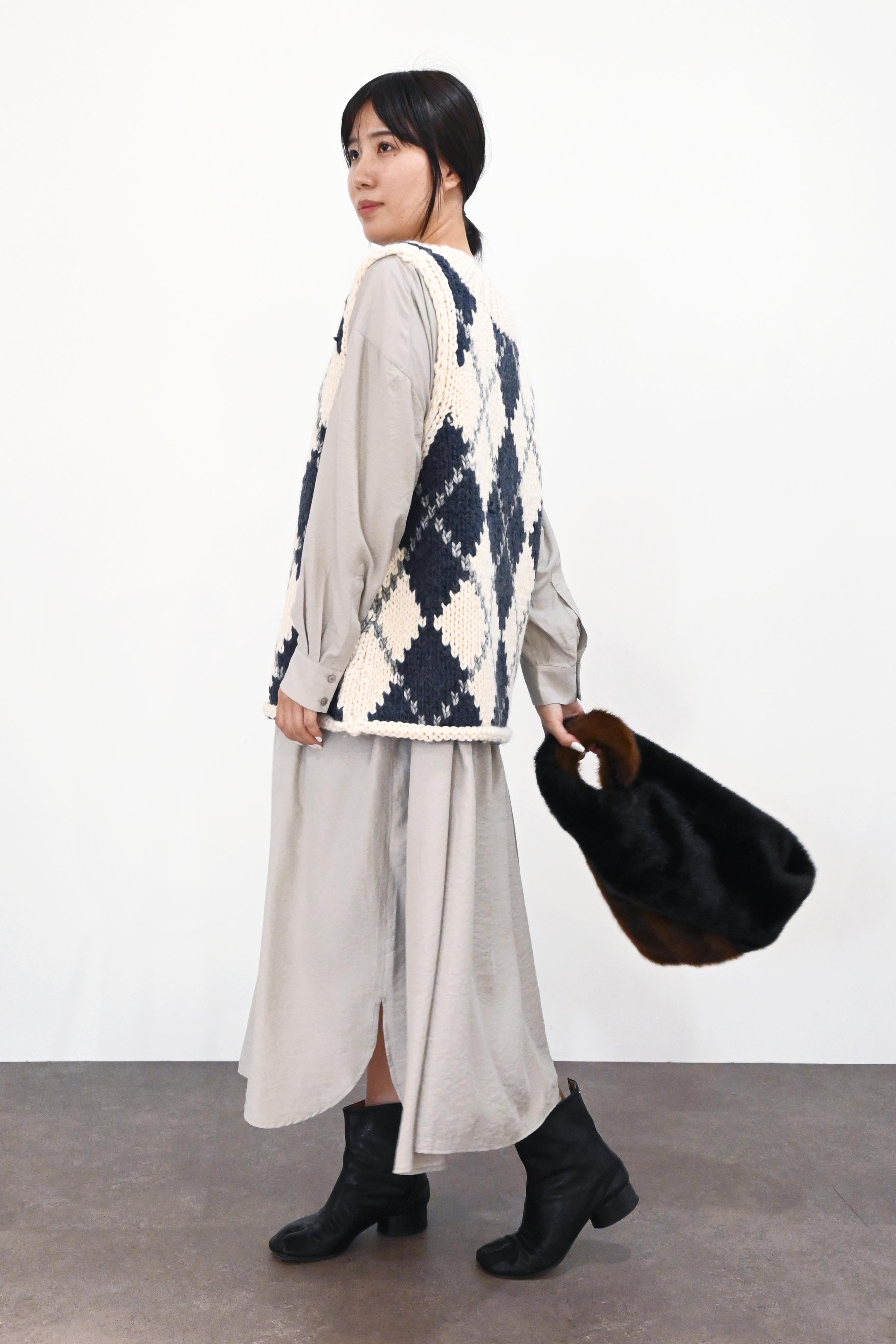 ハンドメイドカウチンニットベスト(6262-468)