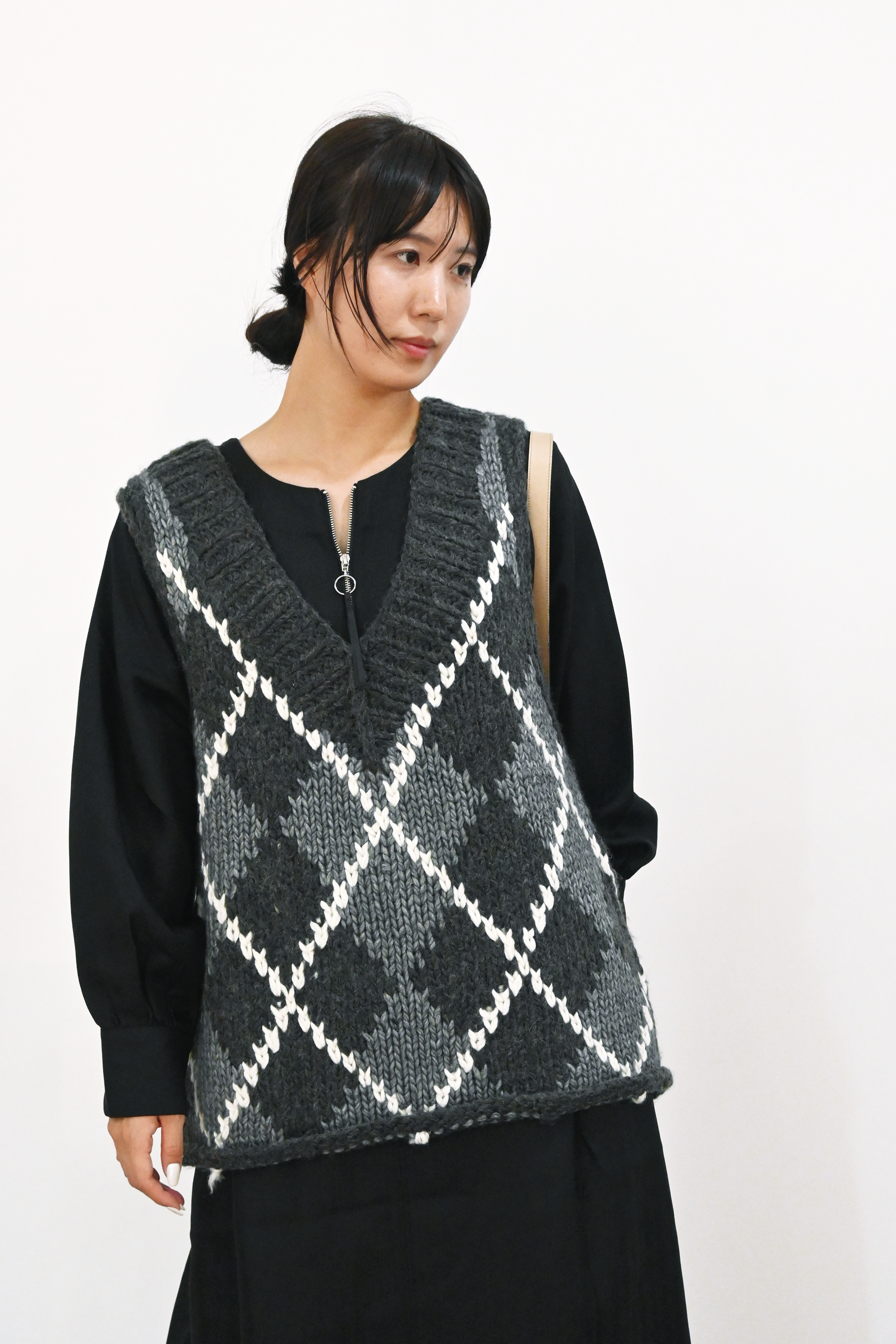 ハンドメイドカウチンニットベスト(6262-468)