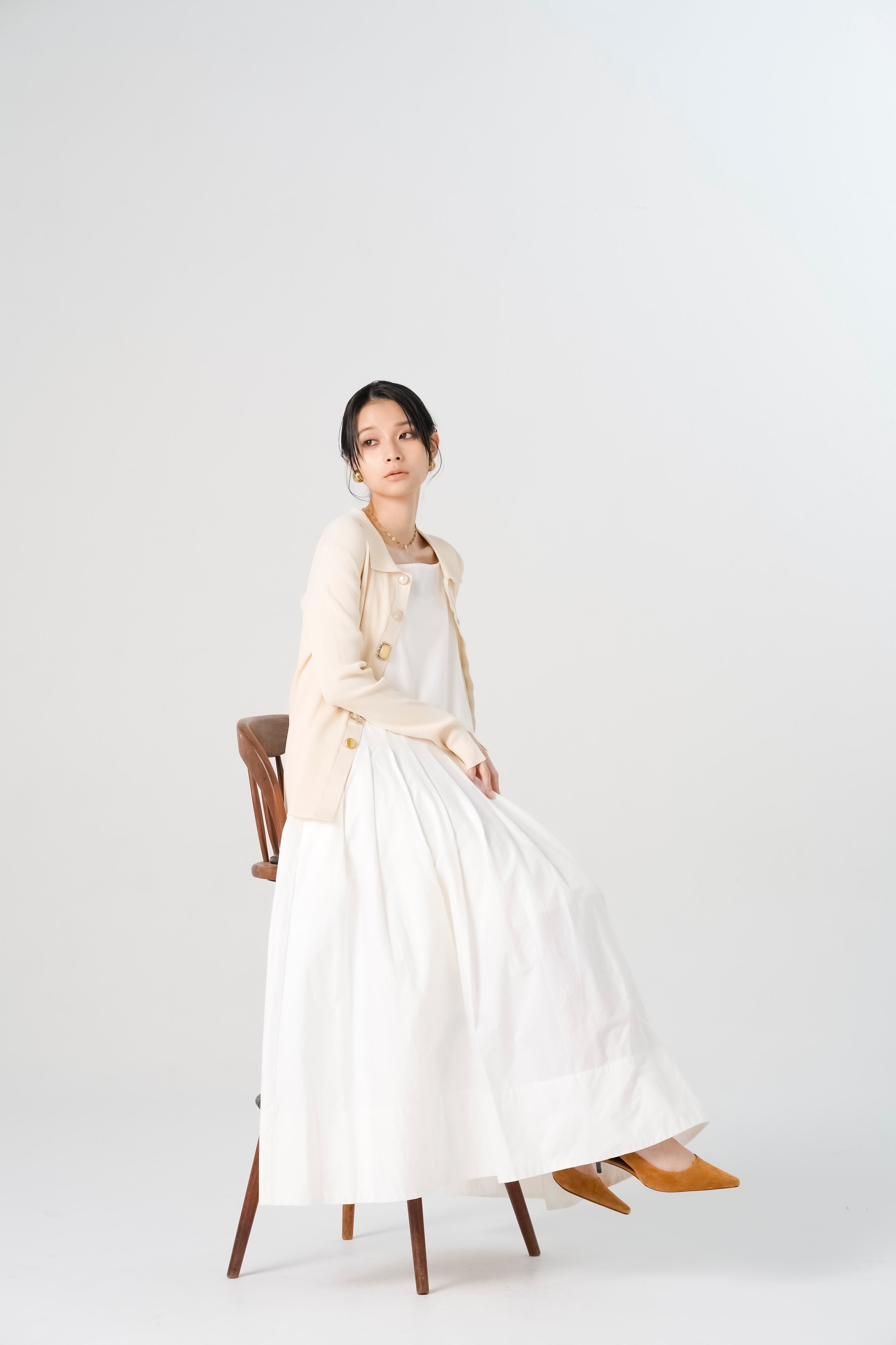 【8/7- 先行販売】ビジューポロニットトップス(6268-688)
