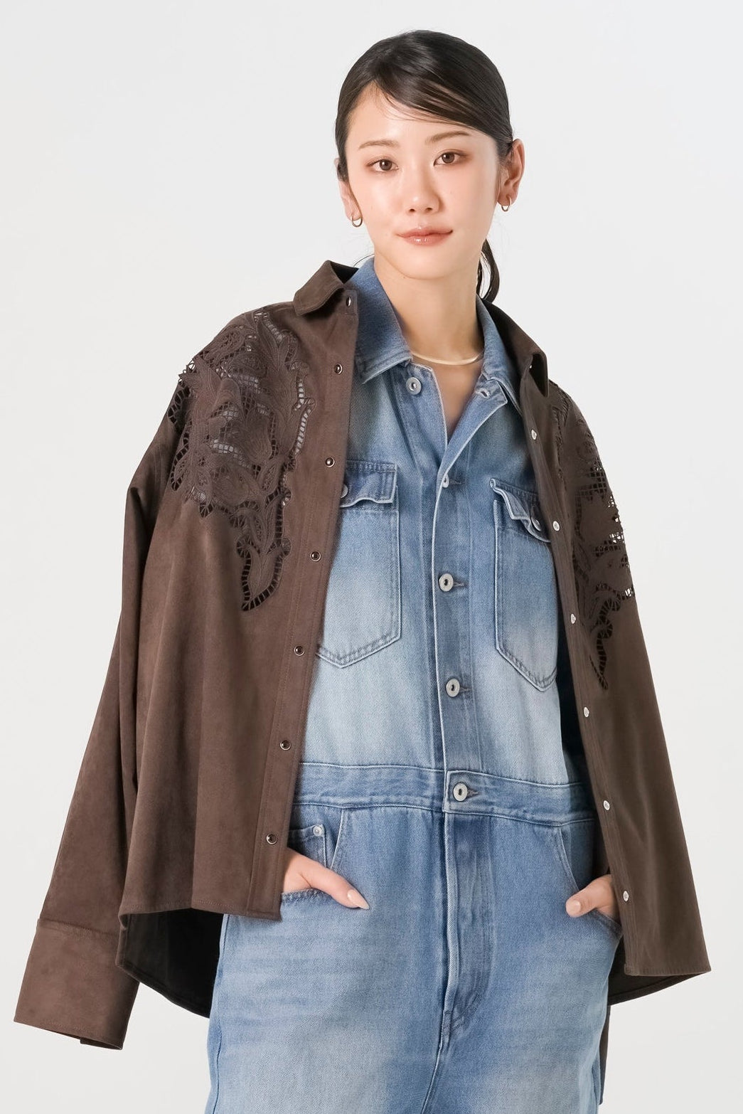 【8/7- 先行販売】カットワークスエードシャツ(6268-452)